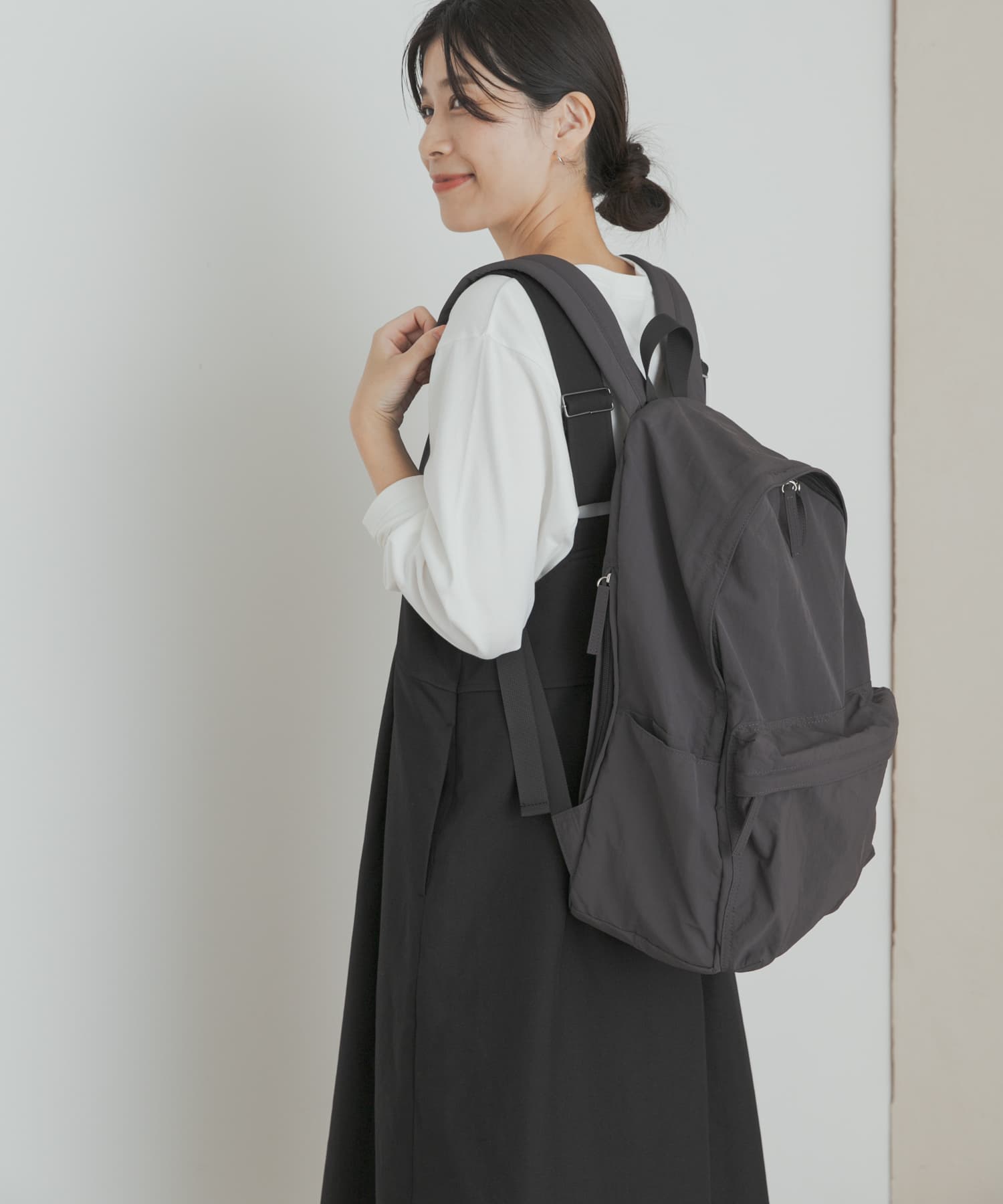 ウォッシャブルマルチ収納リュック CHARCOAL one