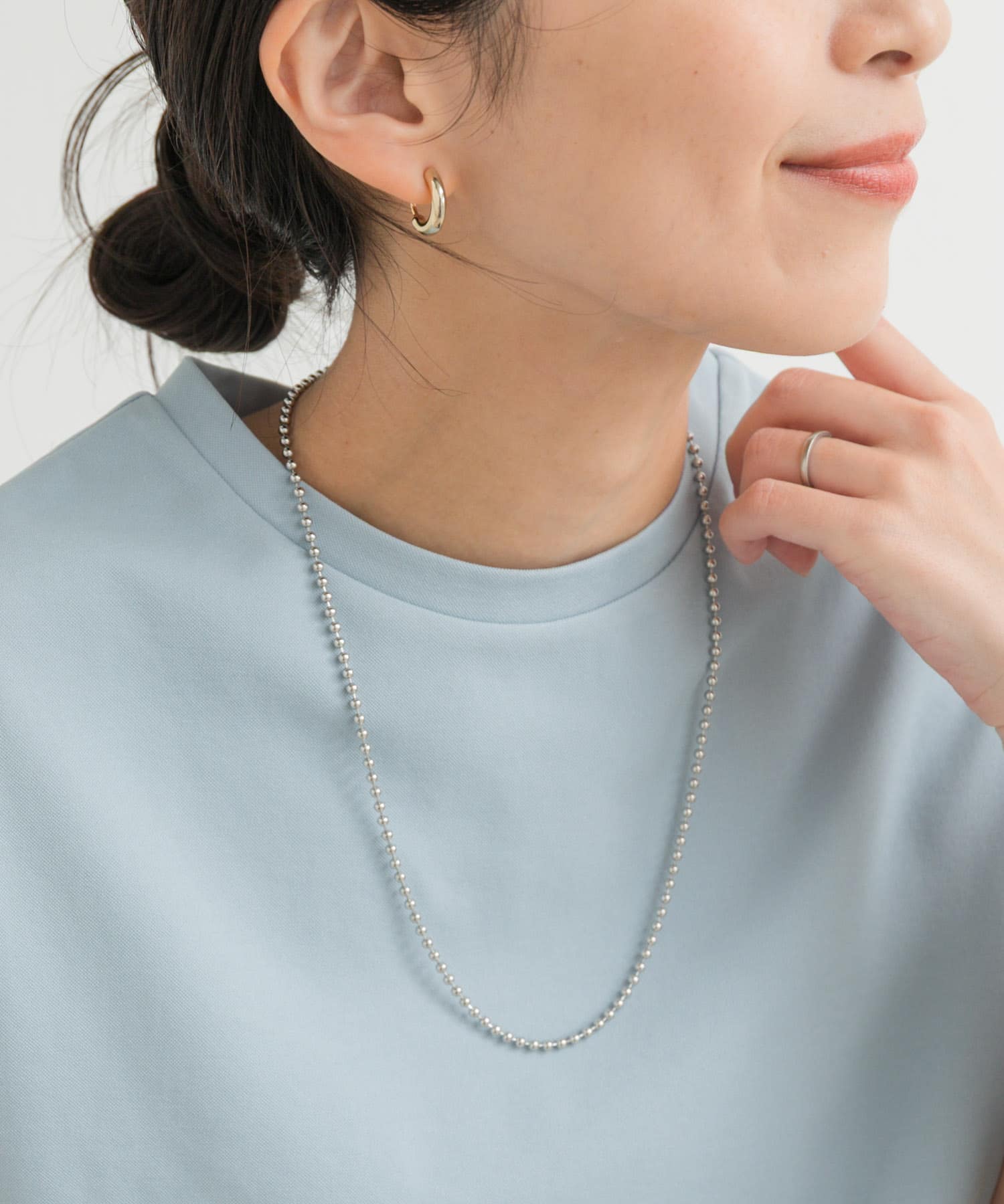 ボールチェーンネックレス