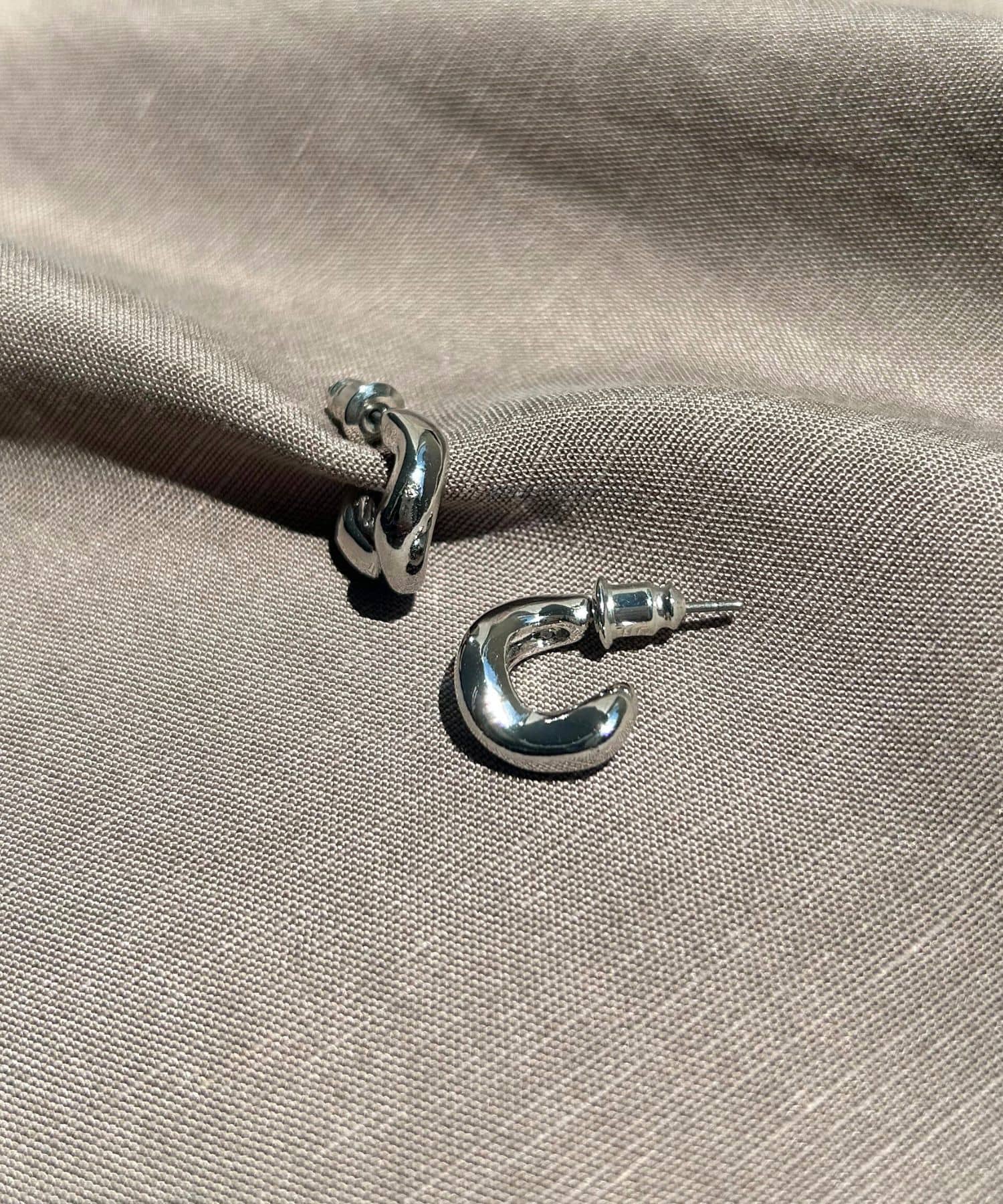 プランプメタルピアス SILVER one