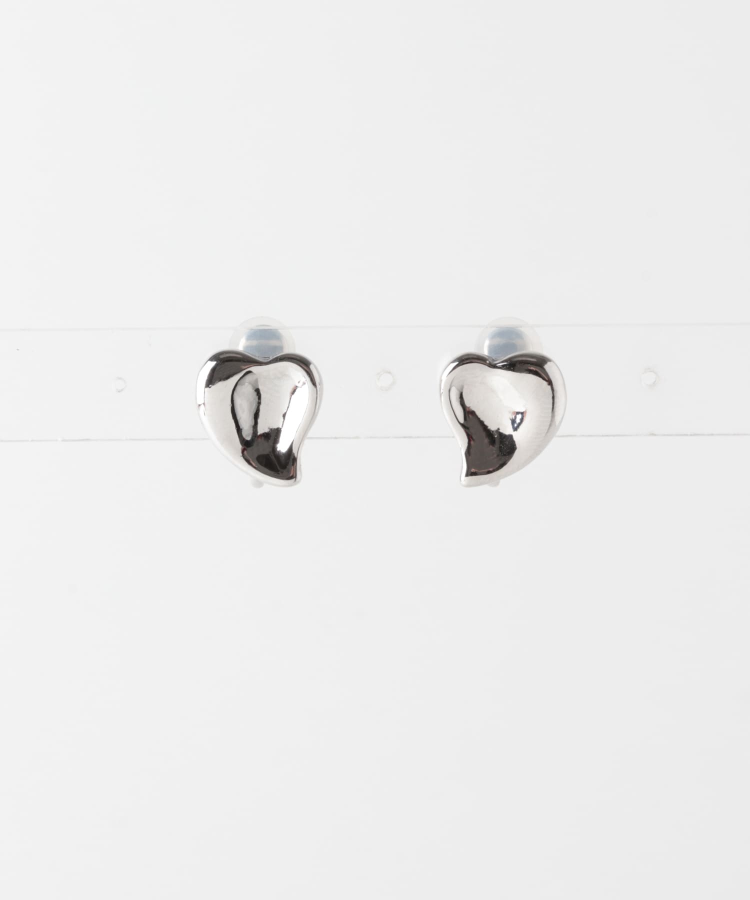 ハートモチーフイヤリング SILVER one