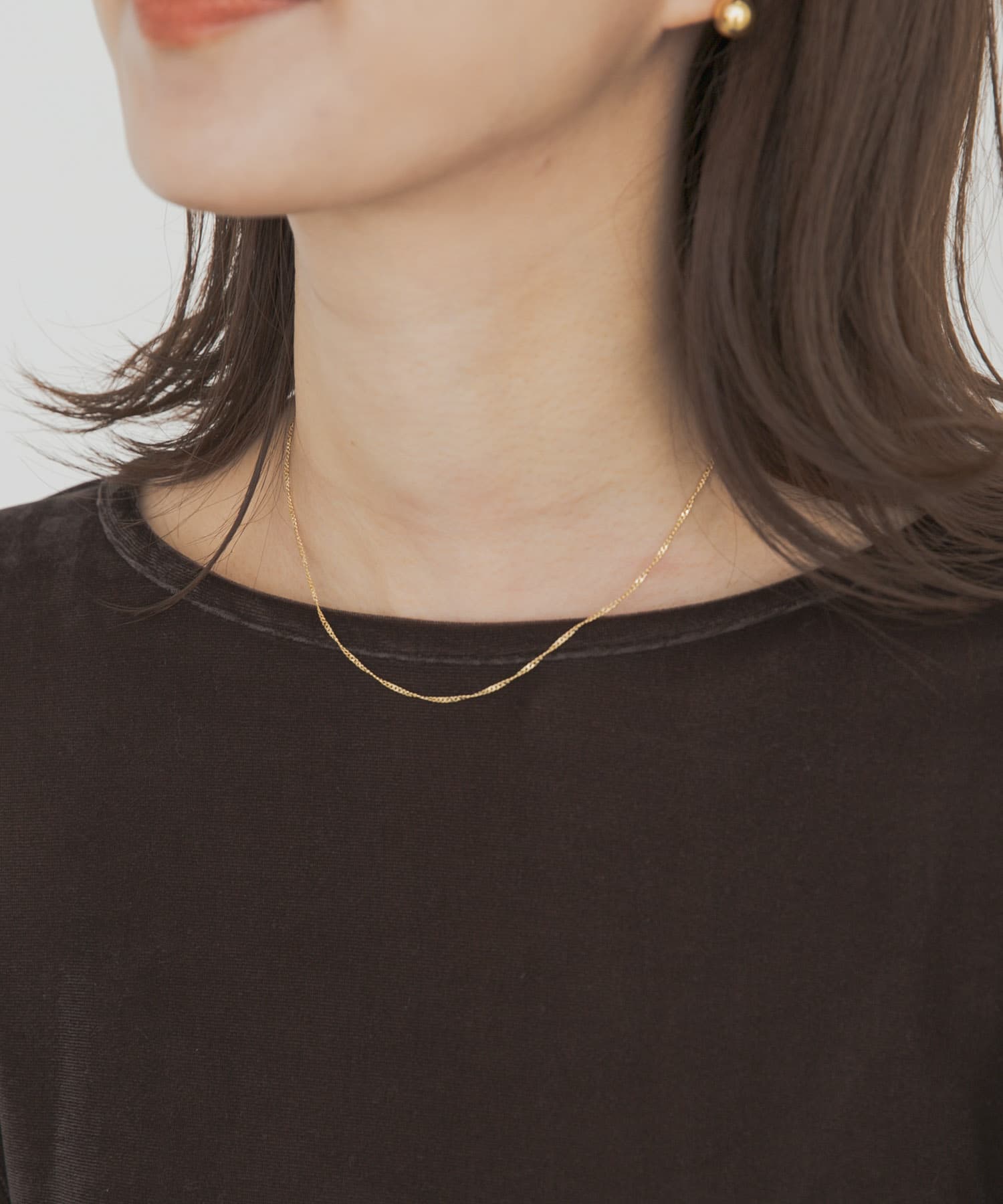 ツイストチェーンショートネックレス