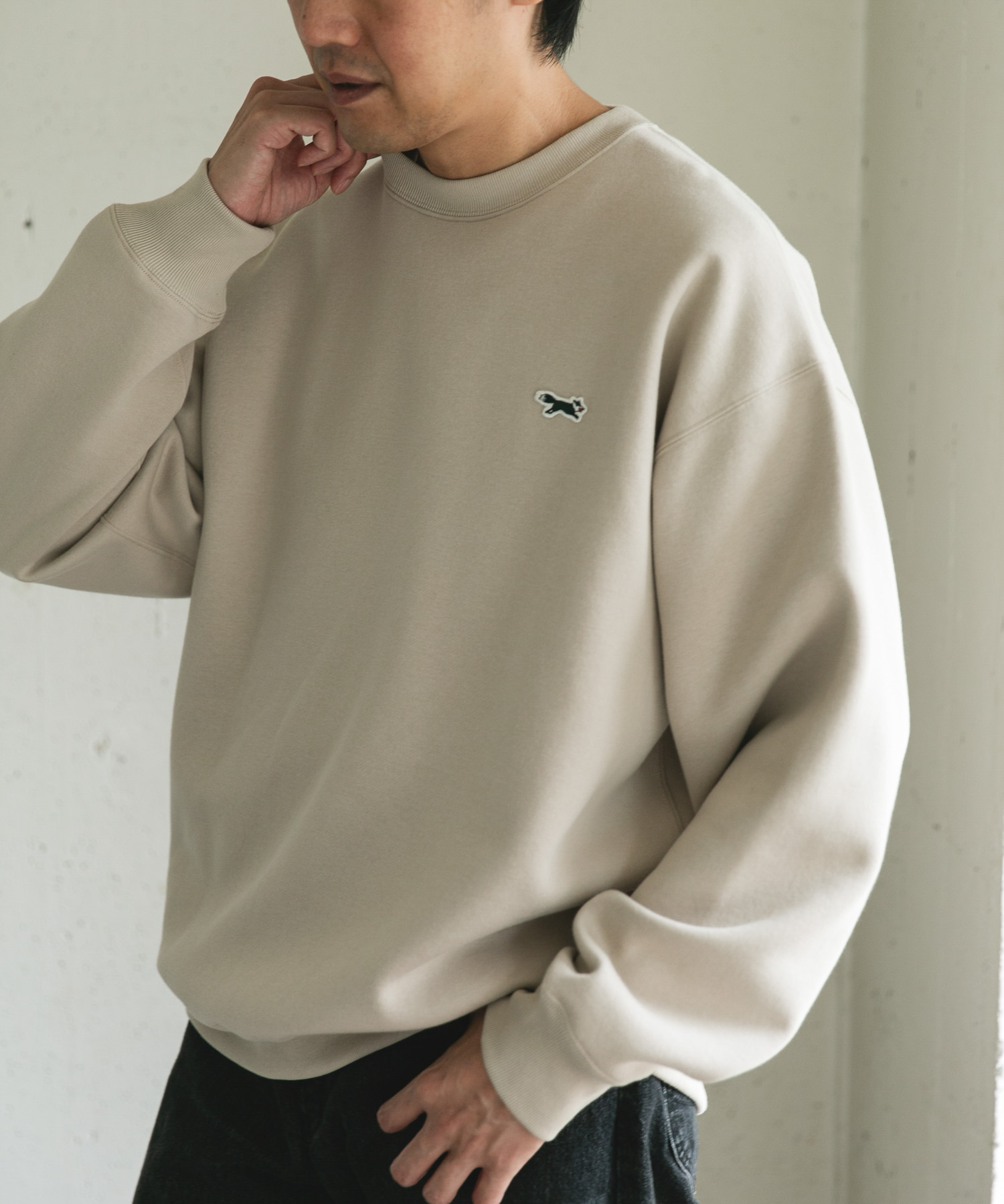 BEIGE