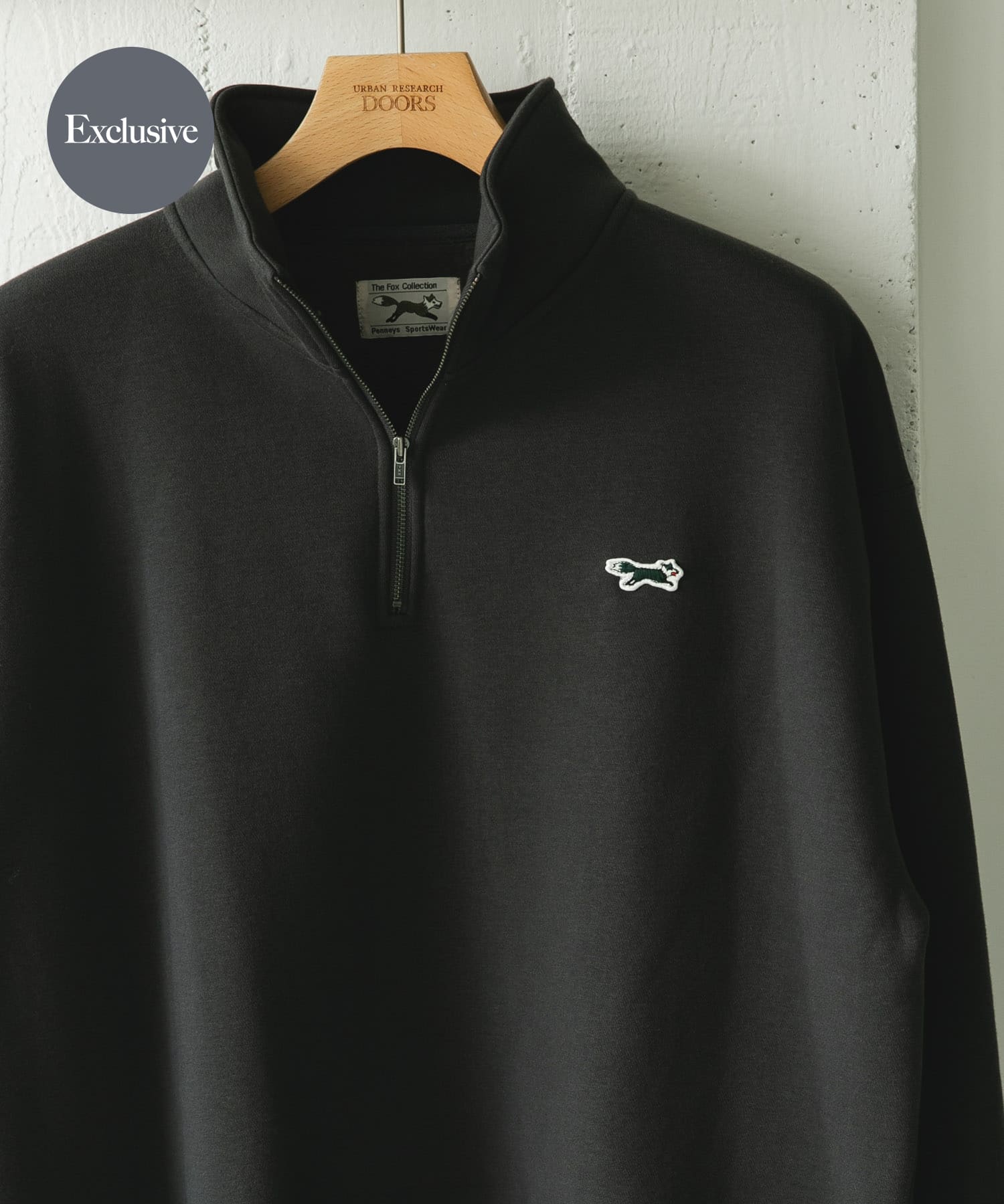 『XLサイズ/WEB限定』『別注』PENNEYS×DOORS　THE FOX ハーフジップスウェット CHARCOAL M