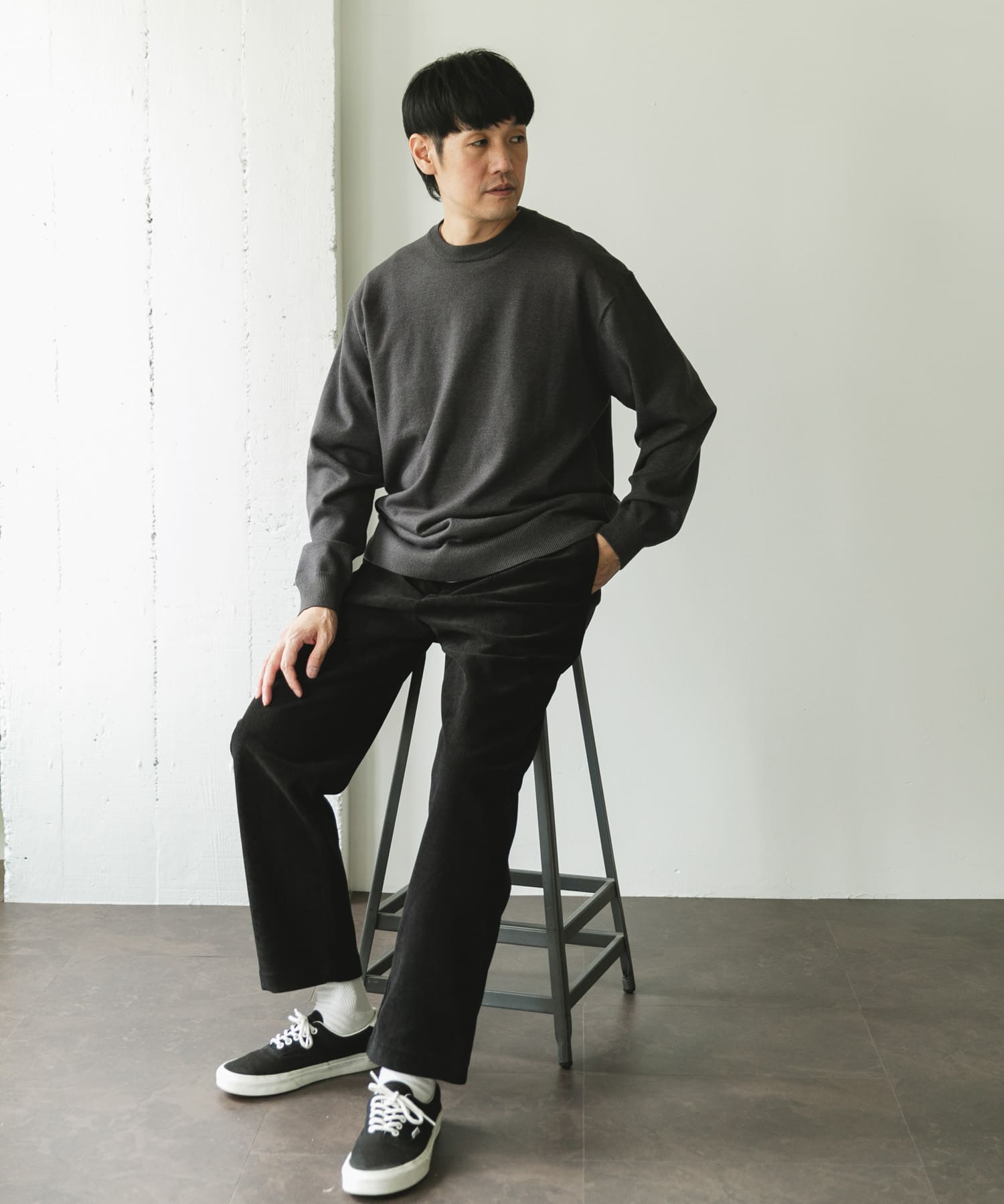 『仁村紗和さん着用』『UR TECH 200日ニット』クルーネック CHARCOAL L