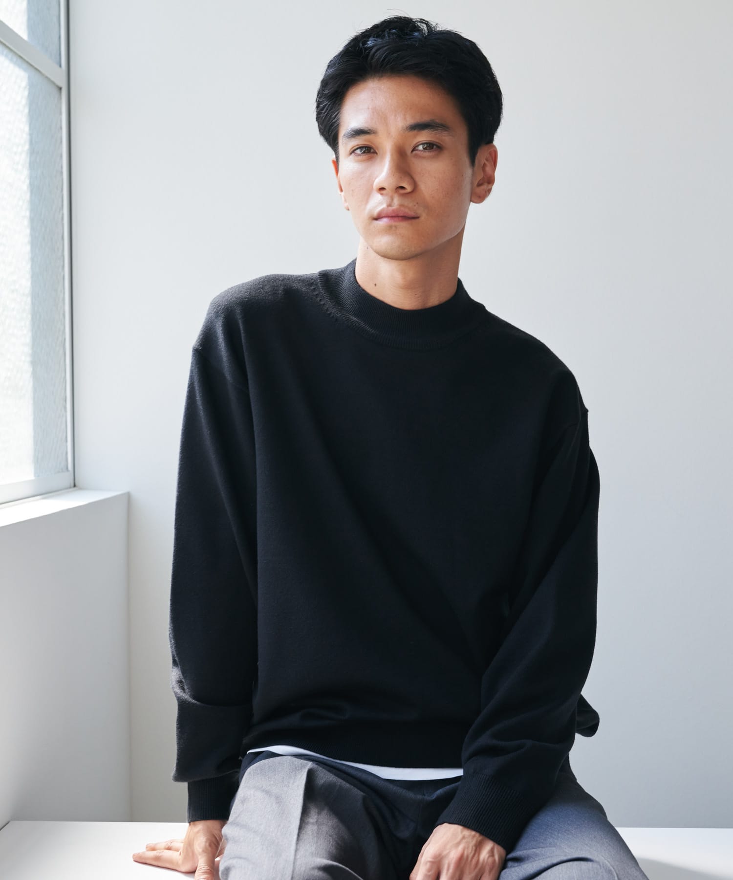 仁村紗和さん着用』『UR TECH 200日ニット』 モックネック(M OFF