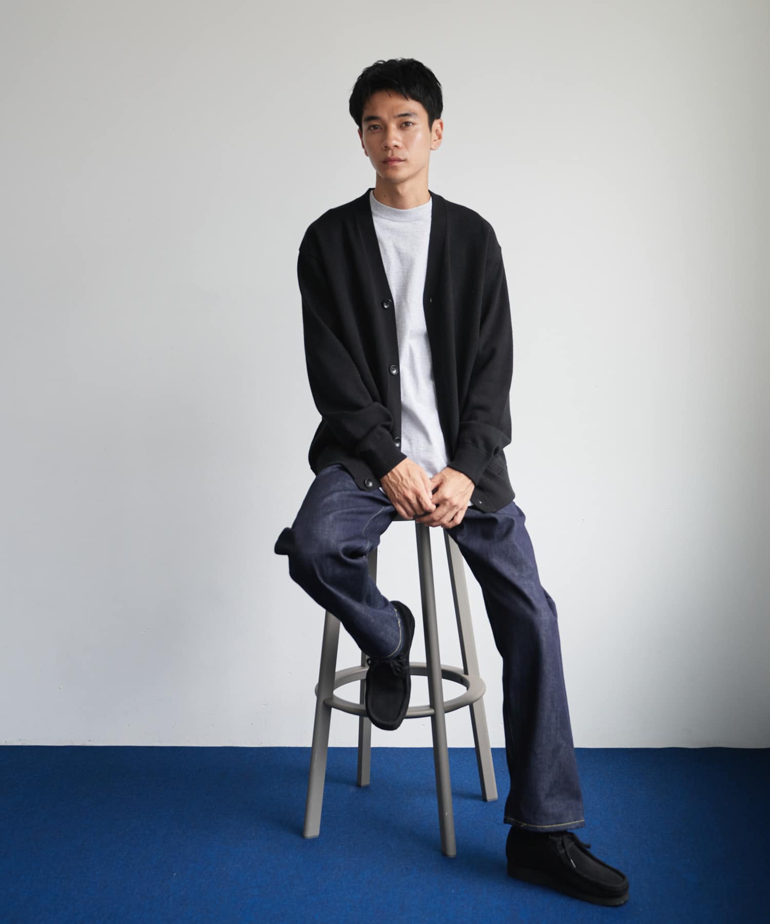 XLサイズ/WEB限定/仁村紗和さん着用』『UR TECH 200日ニット』Vネック