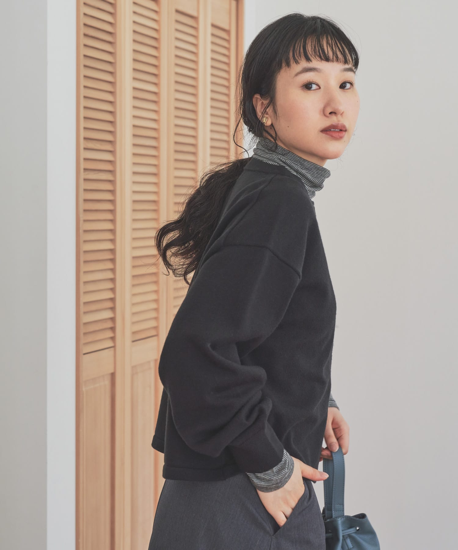 仁村紗和さん着用』『UR TECH 200日ニット』リングドット