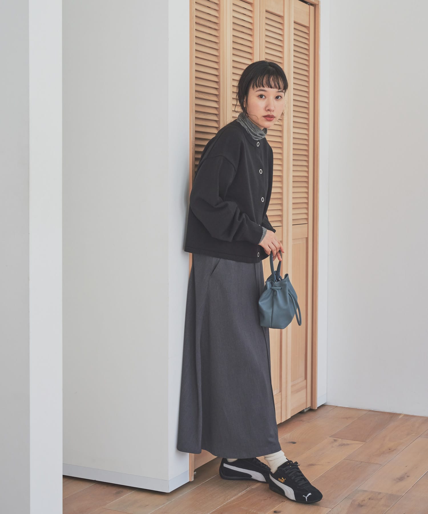 仁村紗和さん着用』『UR TECH 200日ニット』リングドット