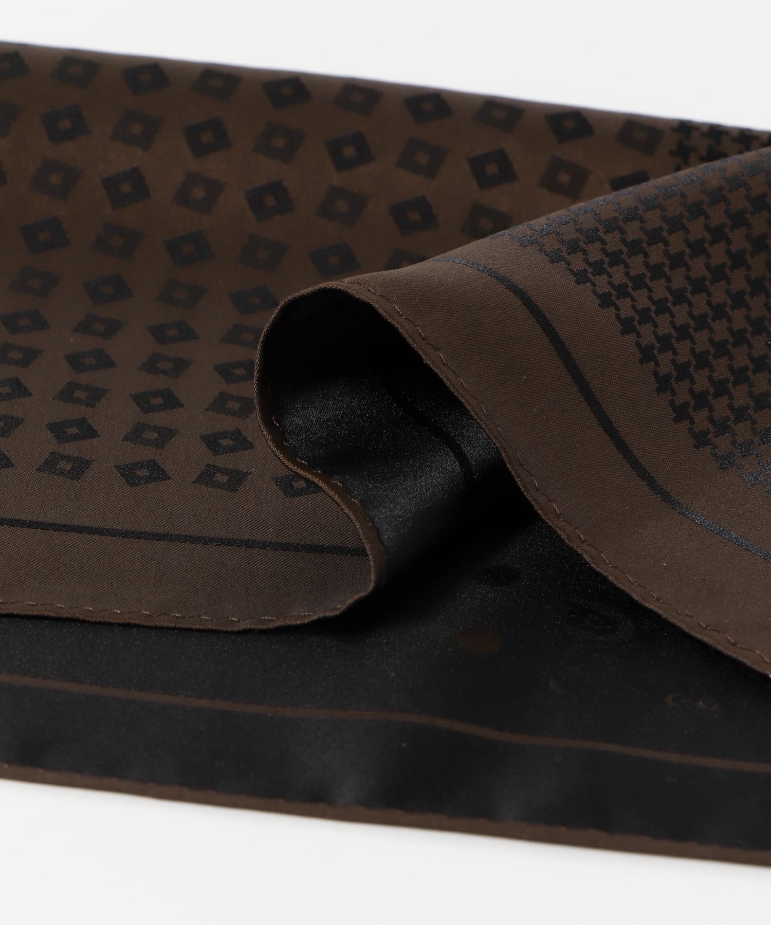 LIFE STYLE TAILOR　シルクジャガード四面チーフ BROWN FREE
