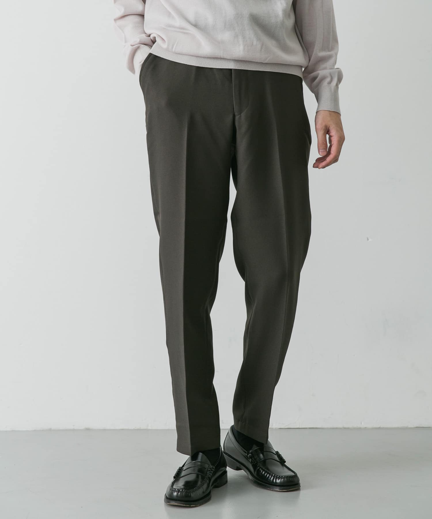 KHAKI