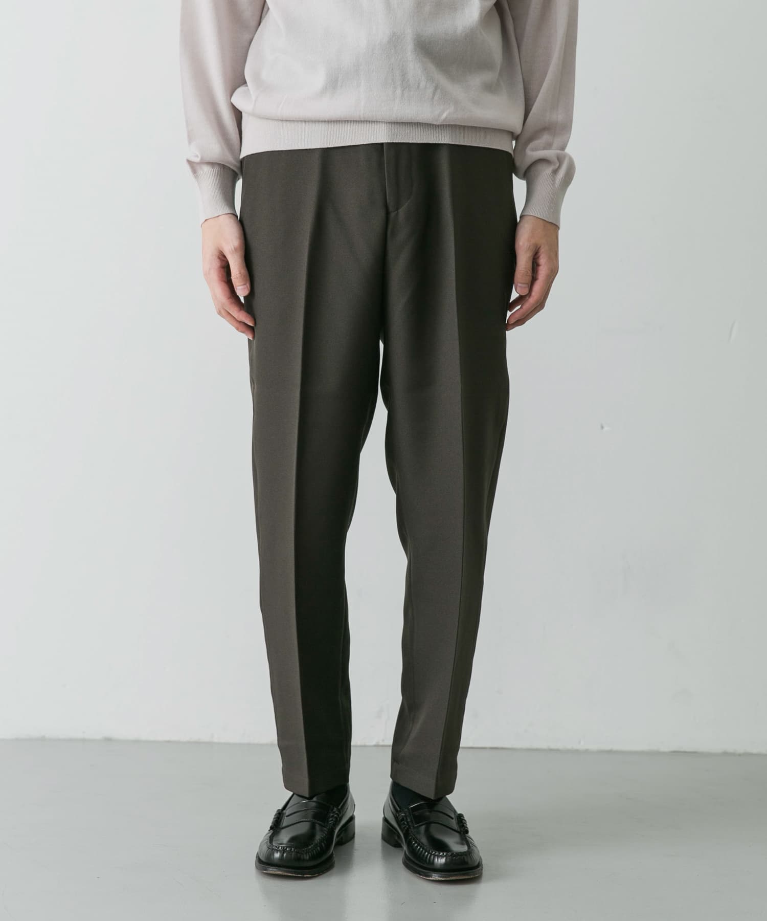 KHAKI