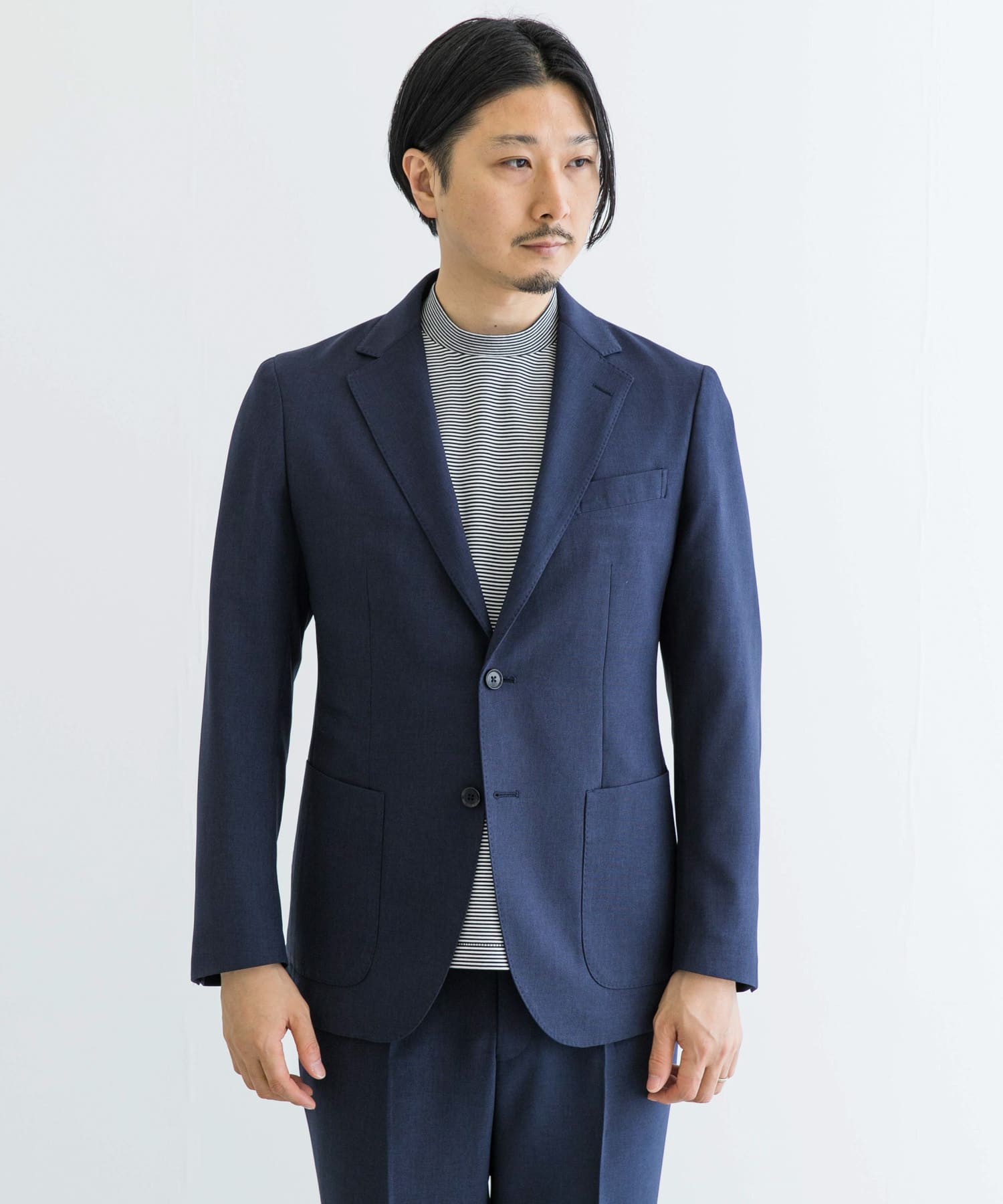 身長：181cm サイズ：48