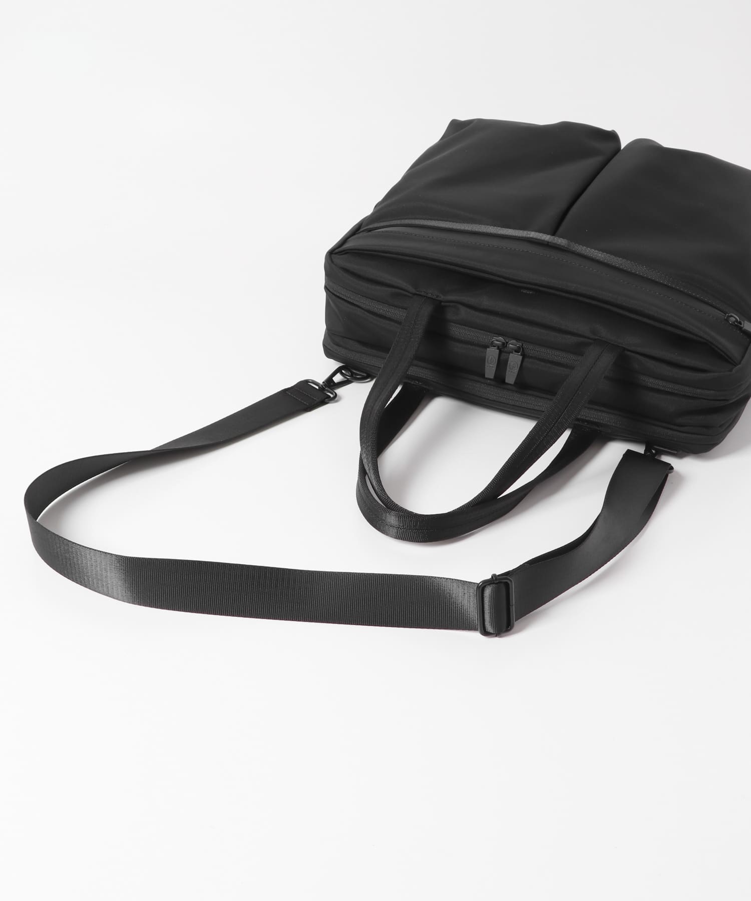 SML　USEFUL FUNCTION TOTE BLACK -