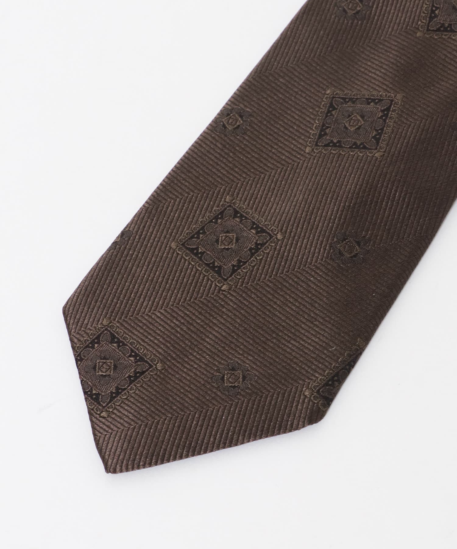 01BROWN