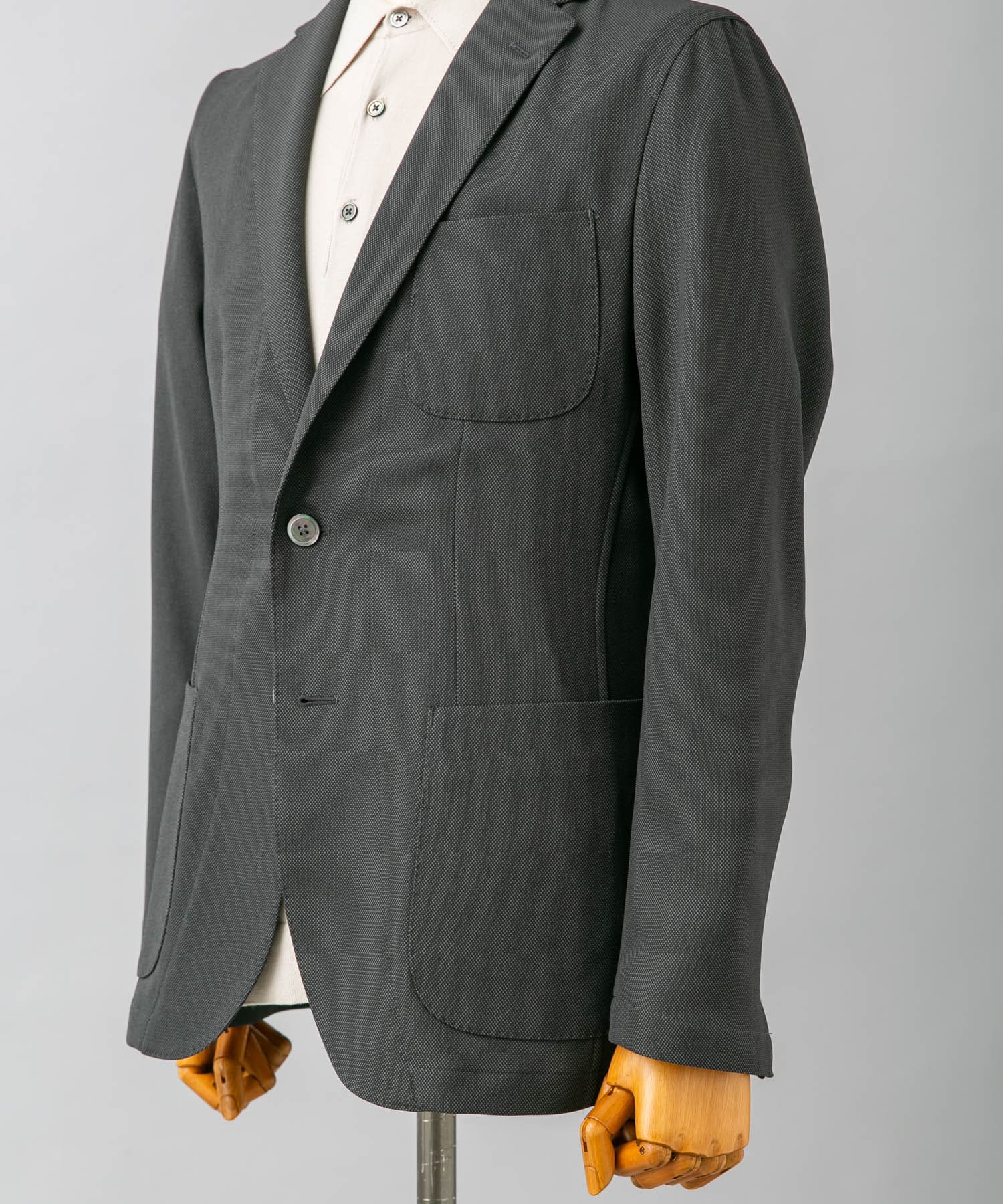 『吸水速乾/イージーケア』LIFE STYLE TAILOR　ドライタッチストレッチイージーJK2 CHARCOAL 44