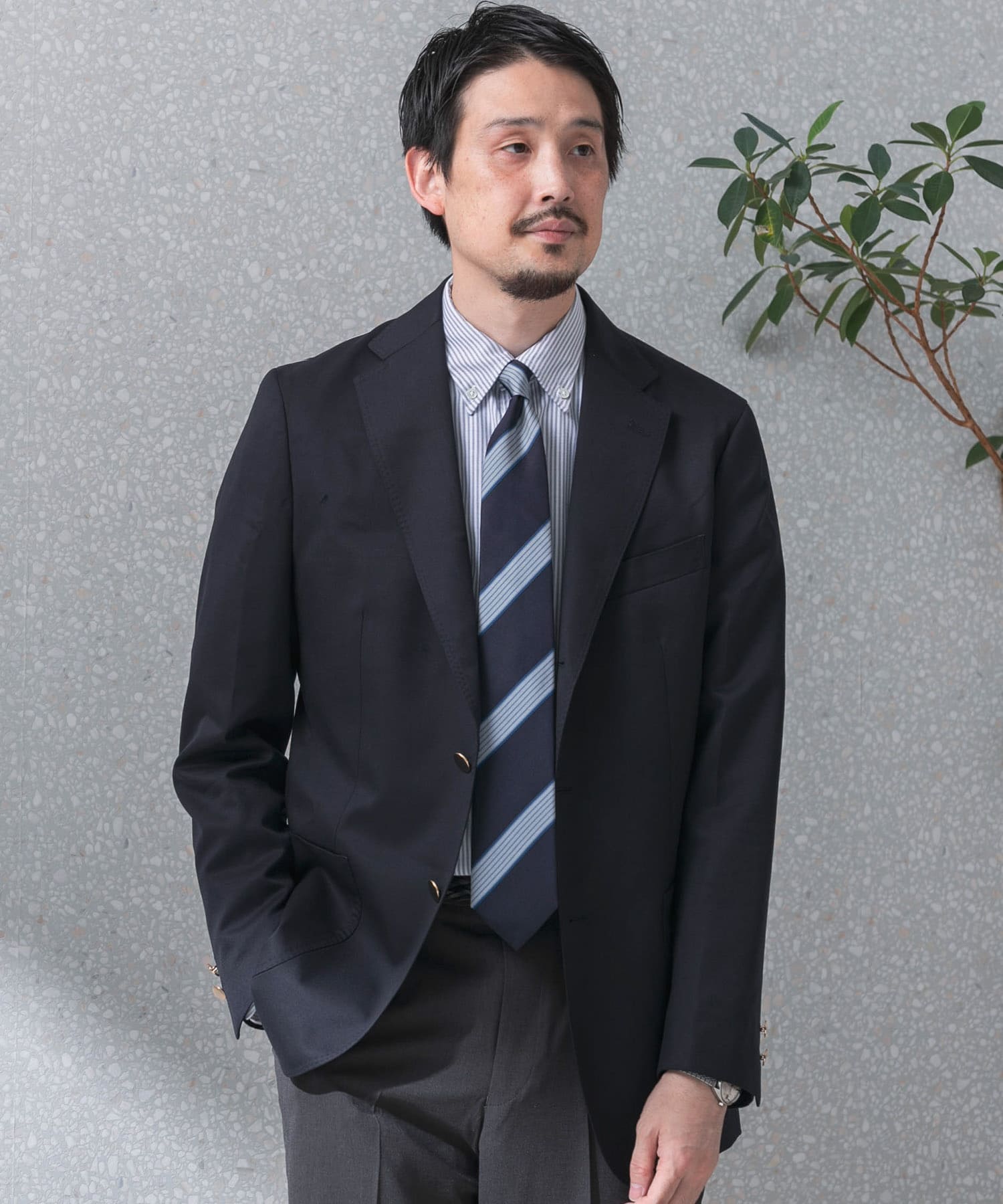 身長：178cm サイズ：48