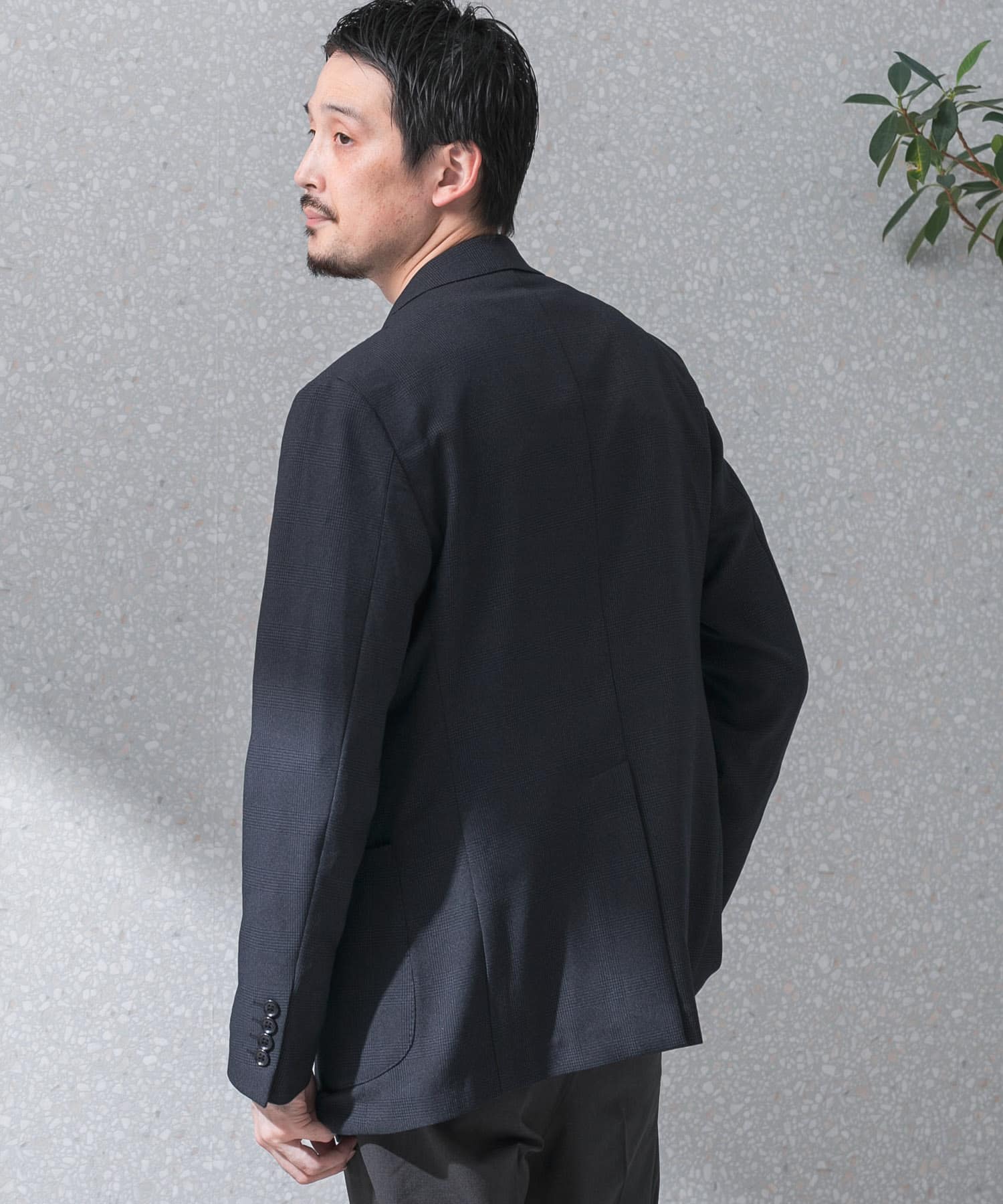 身長：178cm サイズ：48