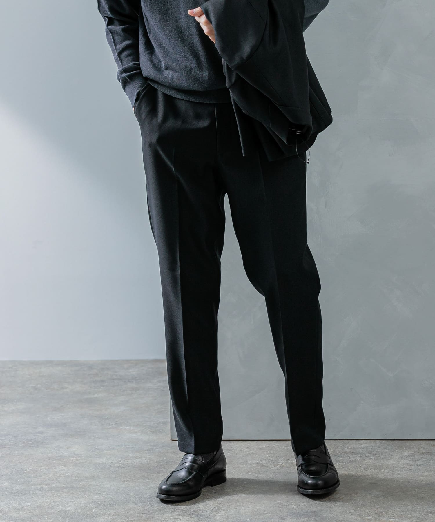 LIFE STYLE TAILOR　ウールライクツイルコンフォータブルパンツ