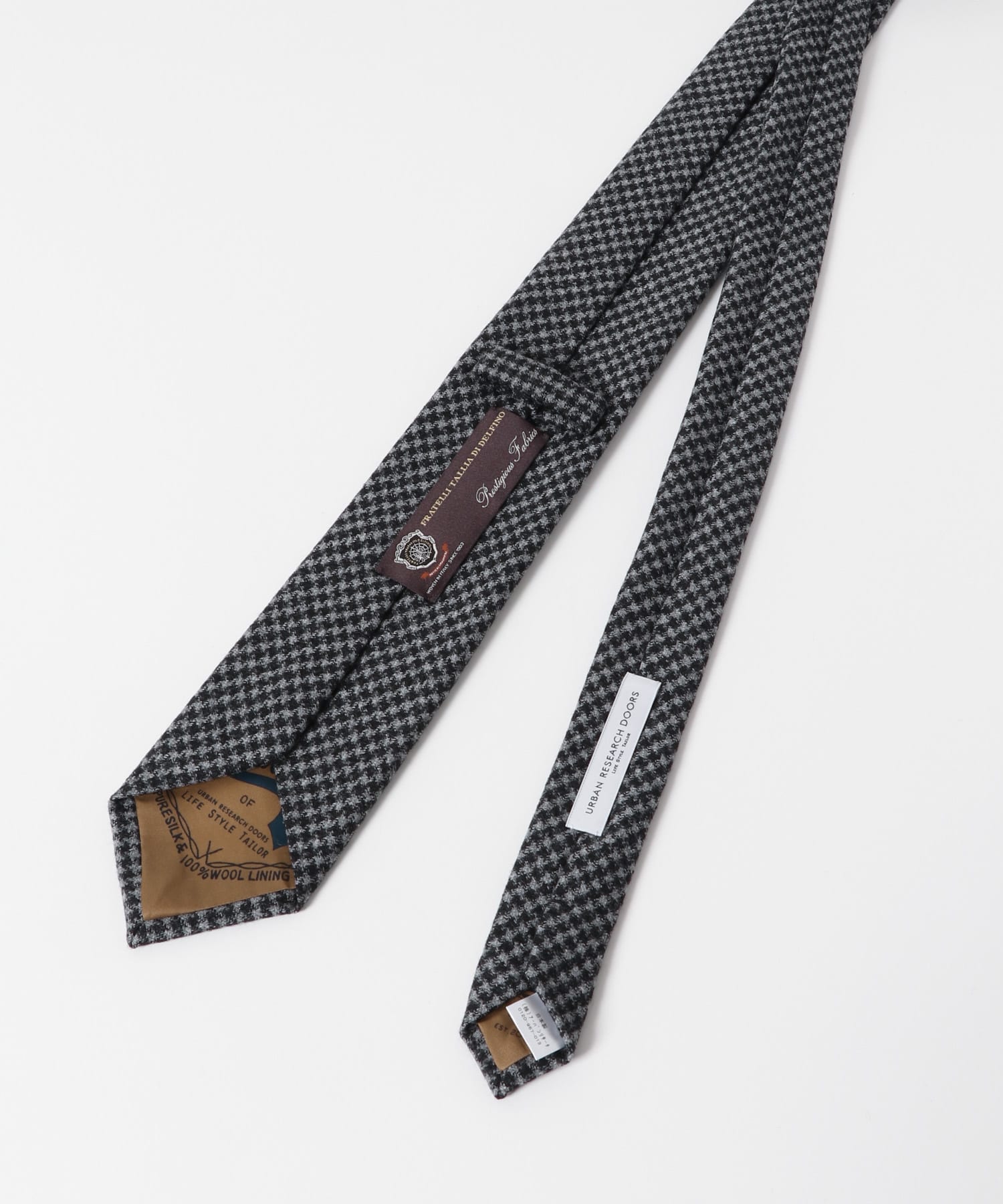 LIFE STYLE TAILOR　DELFINOファブリックタイ1 06BLACK-CH -