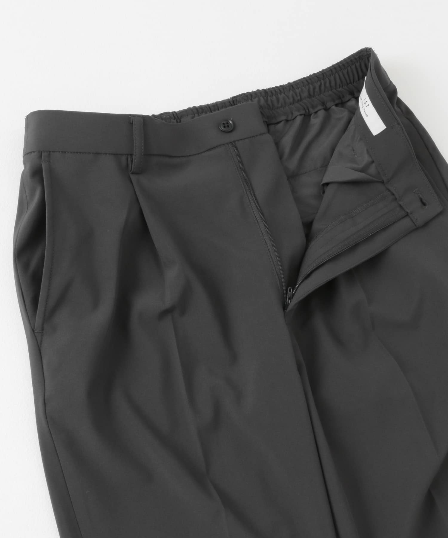 『イージーケア』LIFE STYLE TAILOR　4WAYストレッチポリエステルパンツ GRAY S