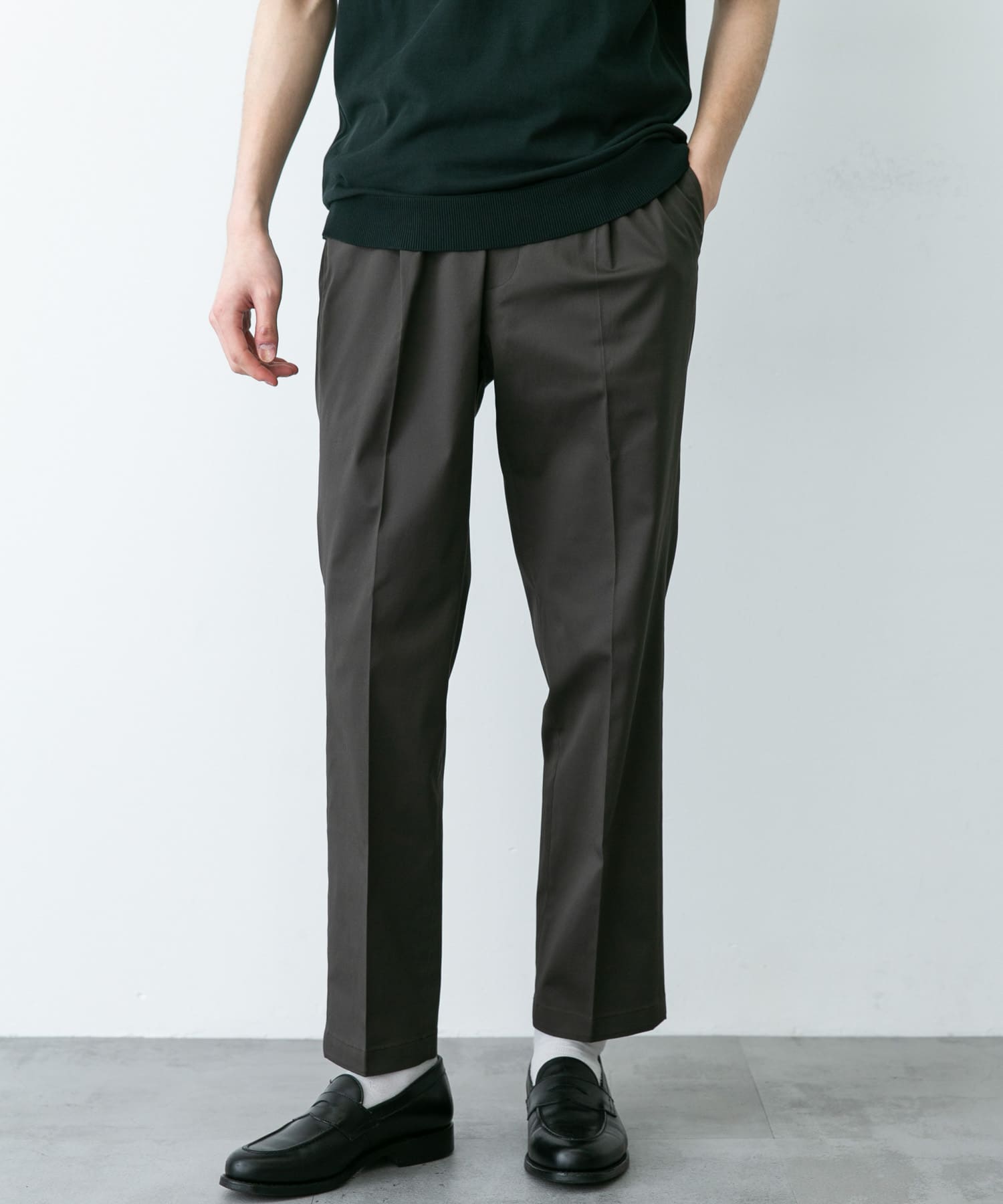 身長：180cm サイズ：48