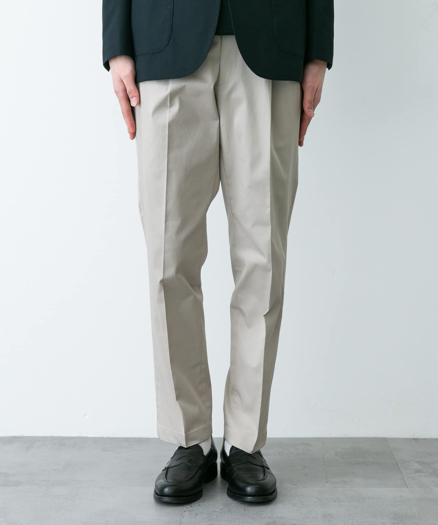 身長：180cm サイズ：48