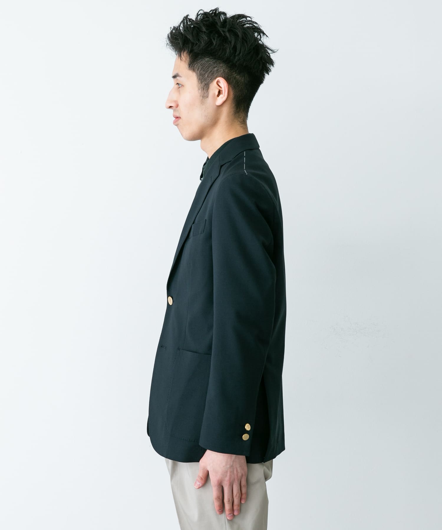 身長：180cm サイズ：48