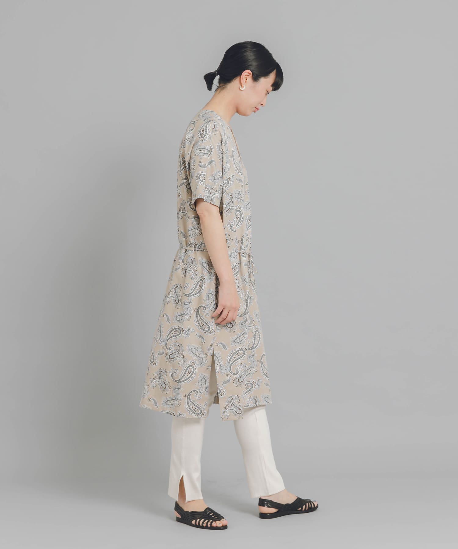 White Label　CRウェザーカフタンチュニックワンピース PAISLEY one
