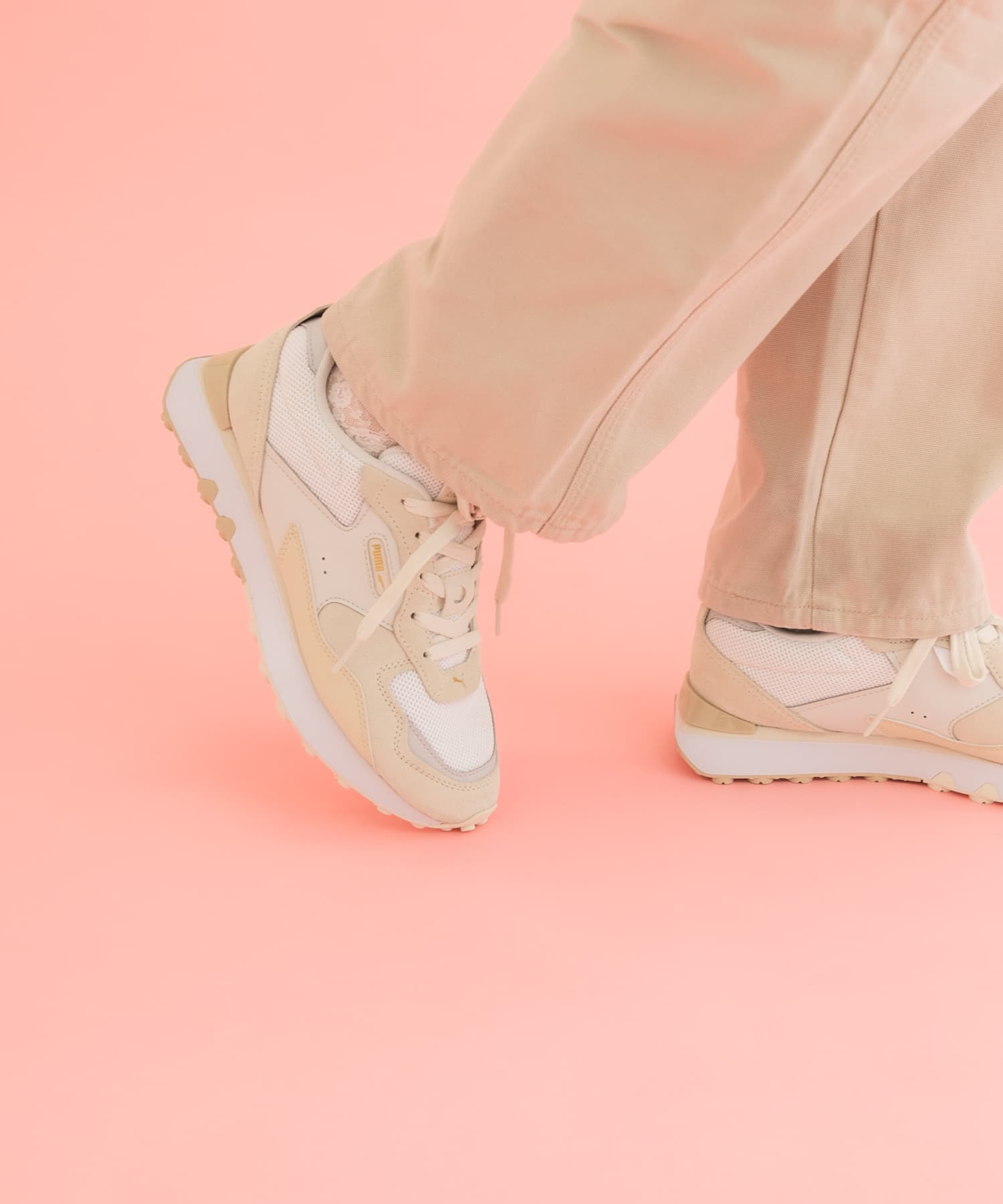 『22.5サイズ/WEB限定』PUMA　ExclusiveライダーFVWクリーン アルペンスノー 22.5