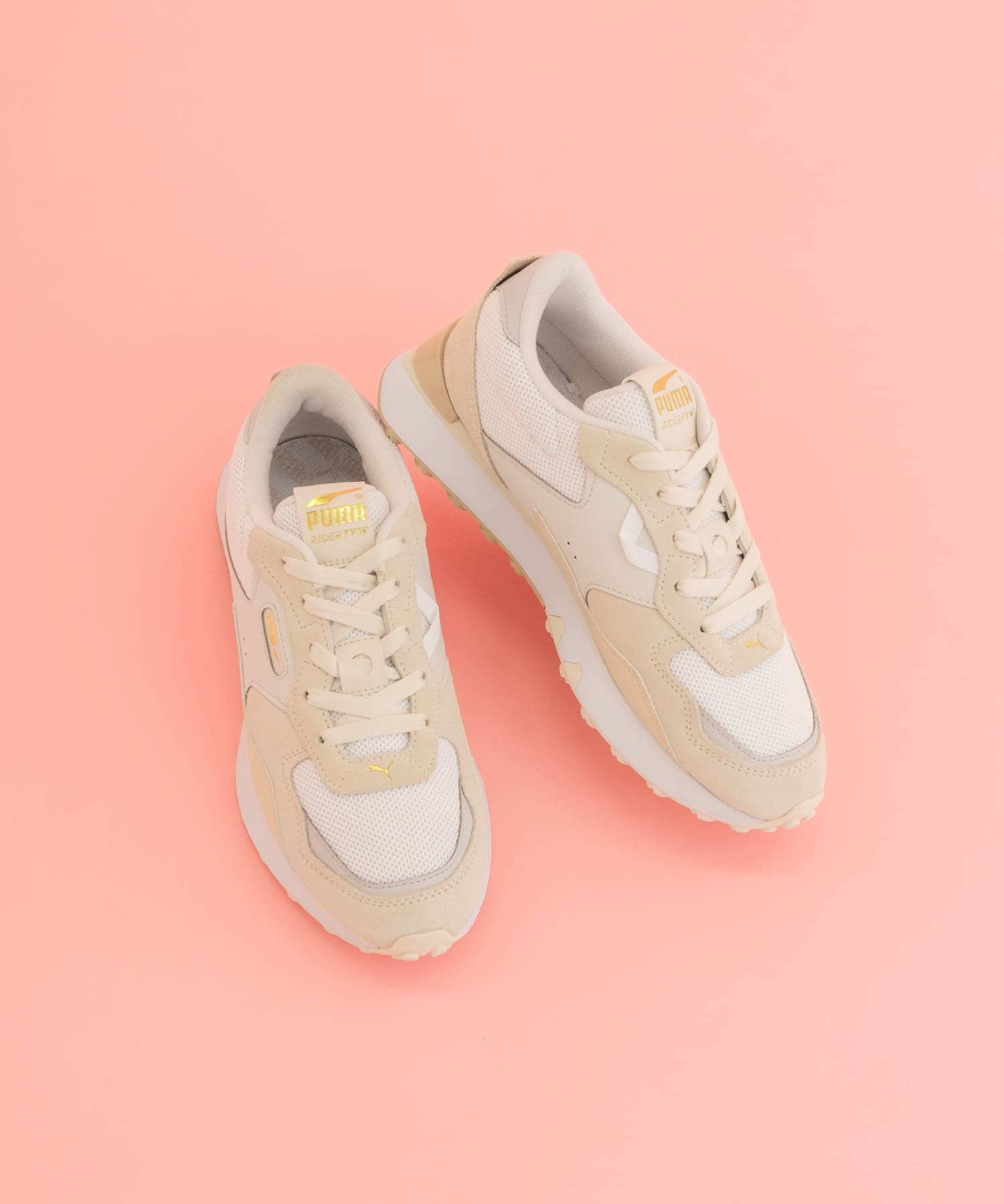 『22.5サイズ/WEB限定』PUMA　ExclusiveライダーFVWクリーン アルペンスノー 23