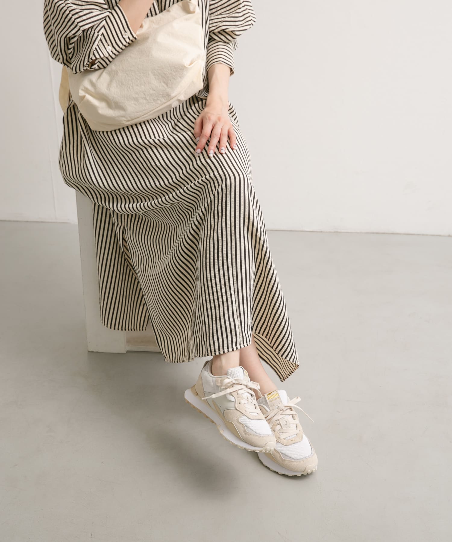 『22.5サイズ/WEB限定』PUMA　ExclusiveライダーFVWクリーン アルペンスノー 23