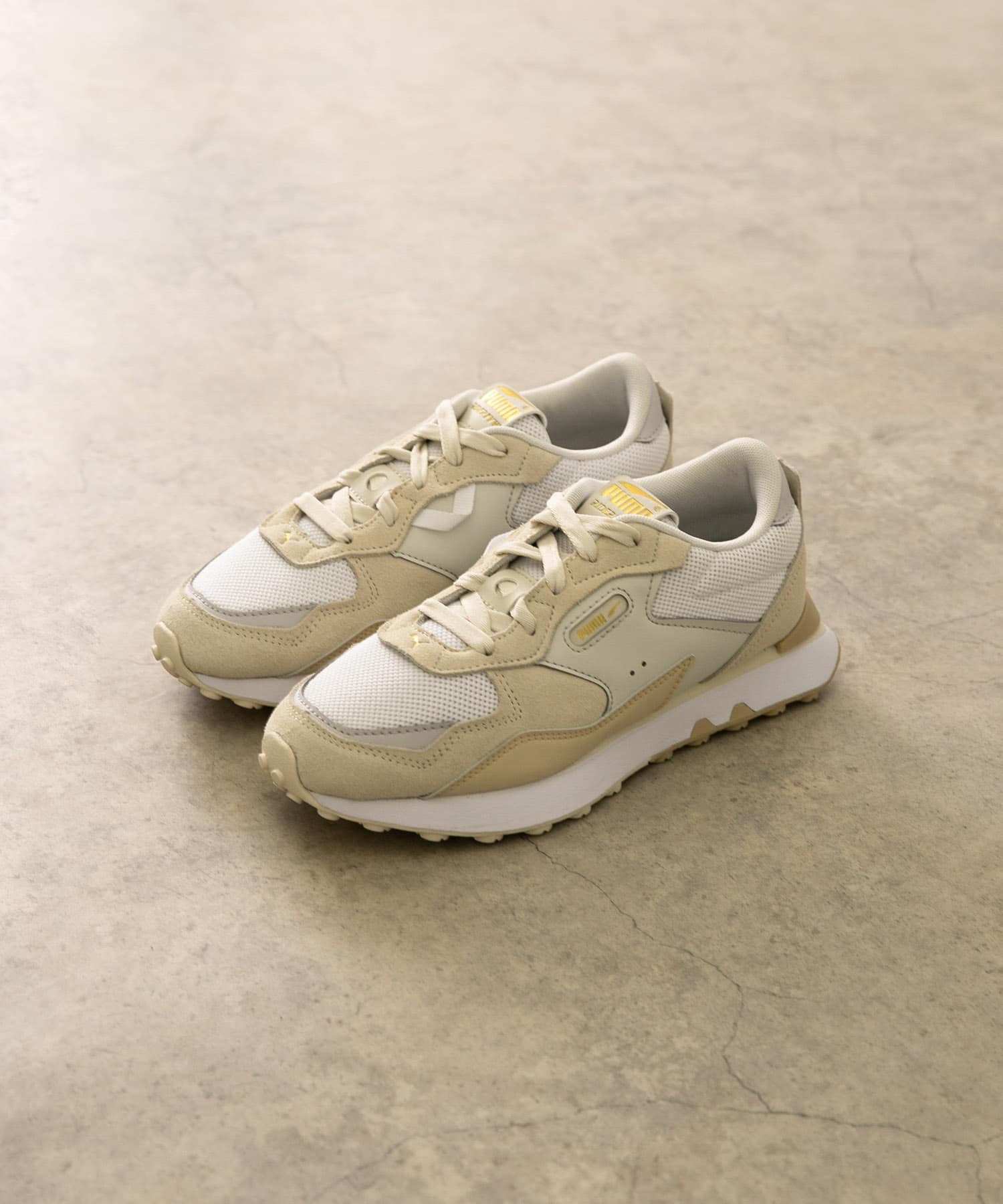 『22.5サイズ/WEB限定』PUMA　ExclusiveライダーFVWクリーン アルペンスノー 25