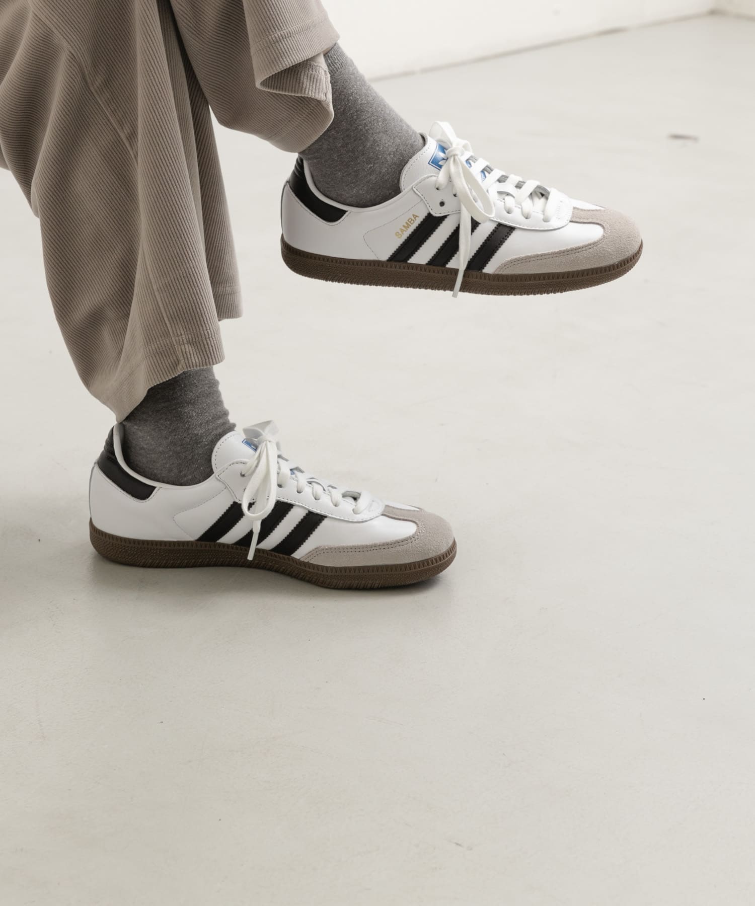 adidas　SAMBA OG ランニングホワイト 23.5