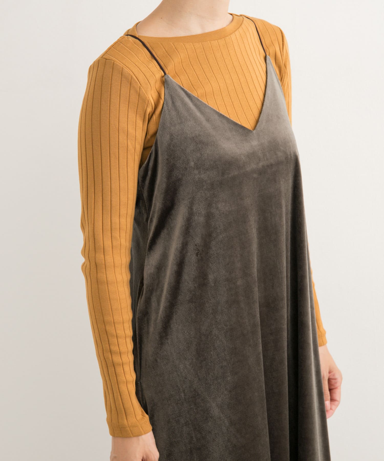 身長：168cm サイズ：36