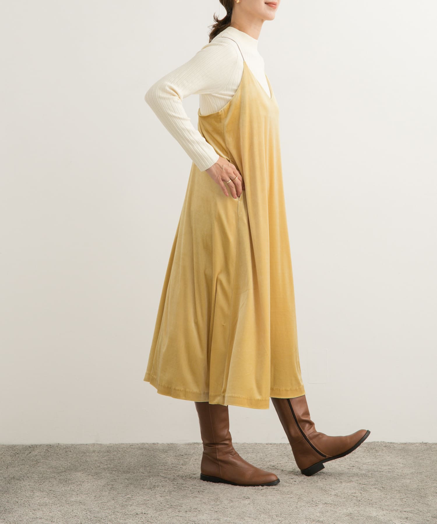 DK.YELLOW