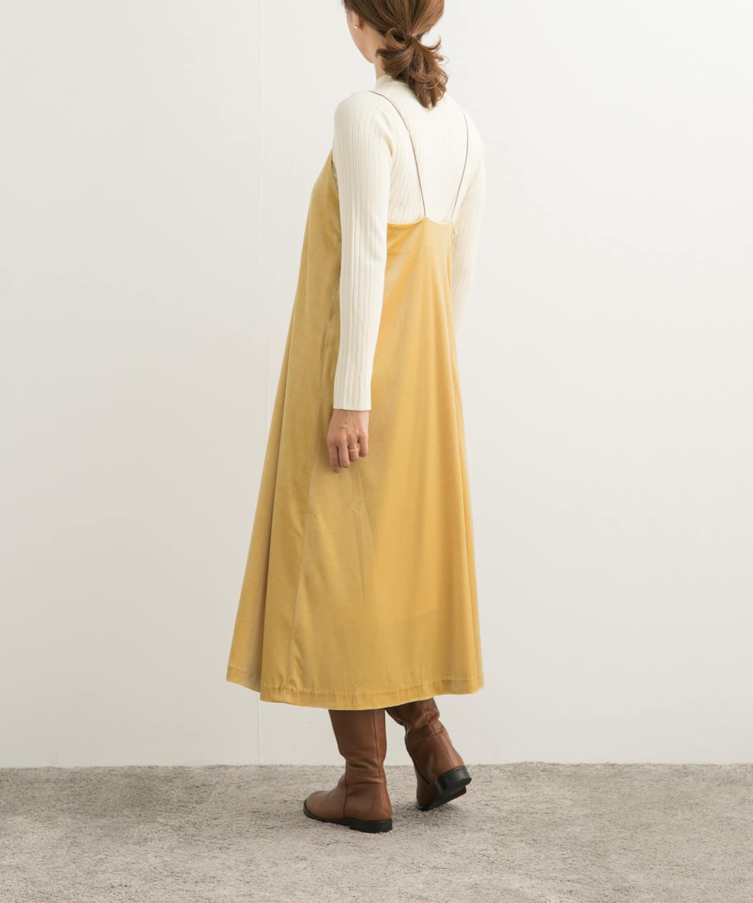 DK.YELLOW