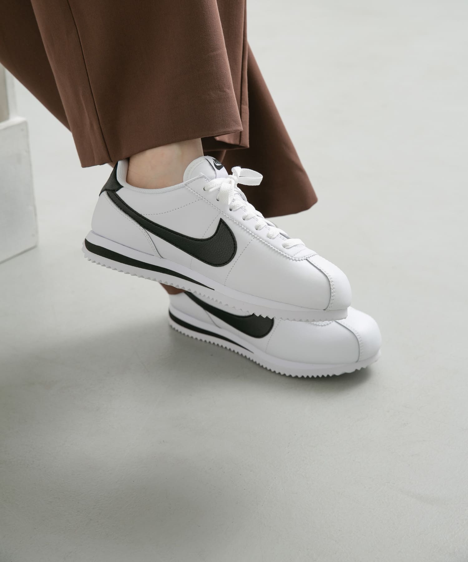 NIKE　コルテッツ ホワイト 23.5