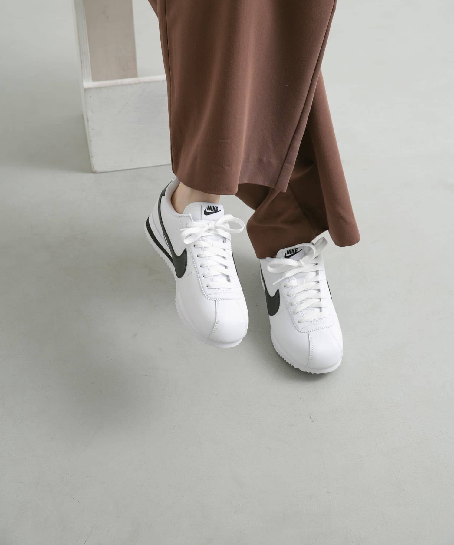 NIKE　コルテッツ ホワイト 23.5