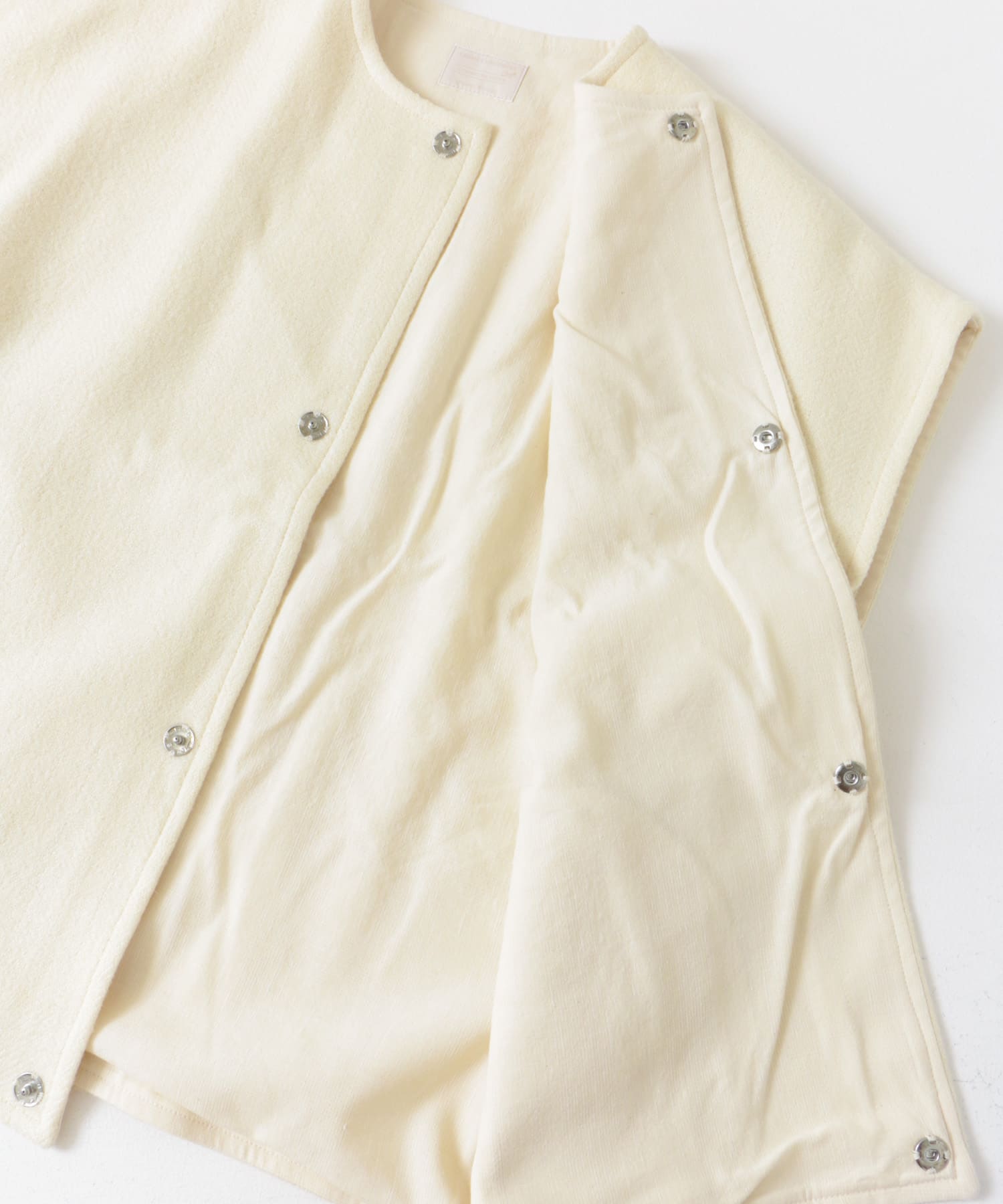 COSMIC WONDER　Herringbone dolman vest White S