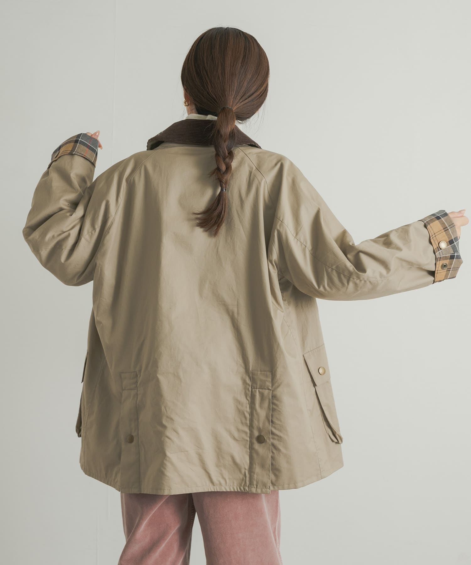 beige