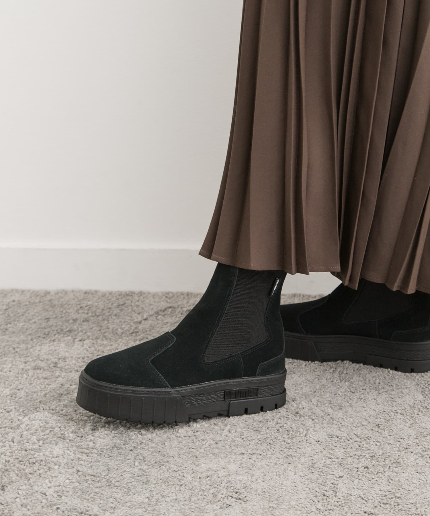 PUMA　メイズチェルシースウェード ブラック 23.5