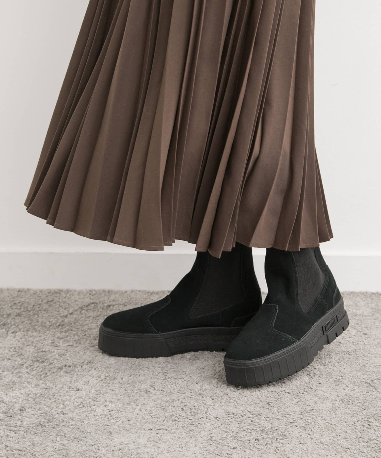 PUMA　メイズチェルシースウェード ブラック 23.5