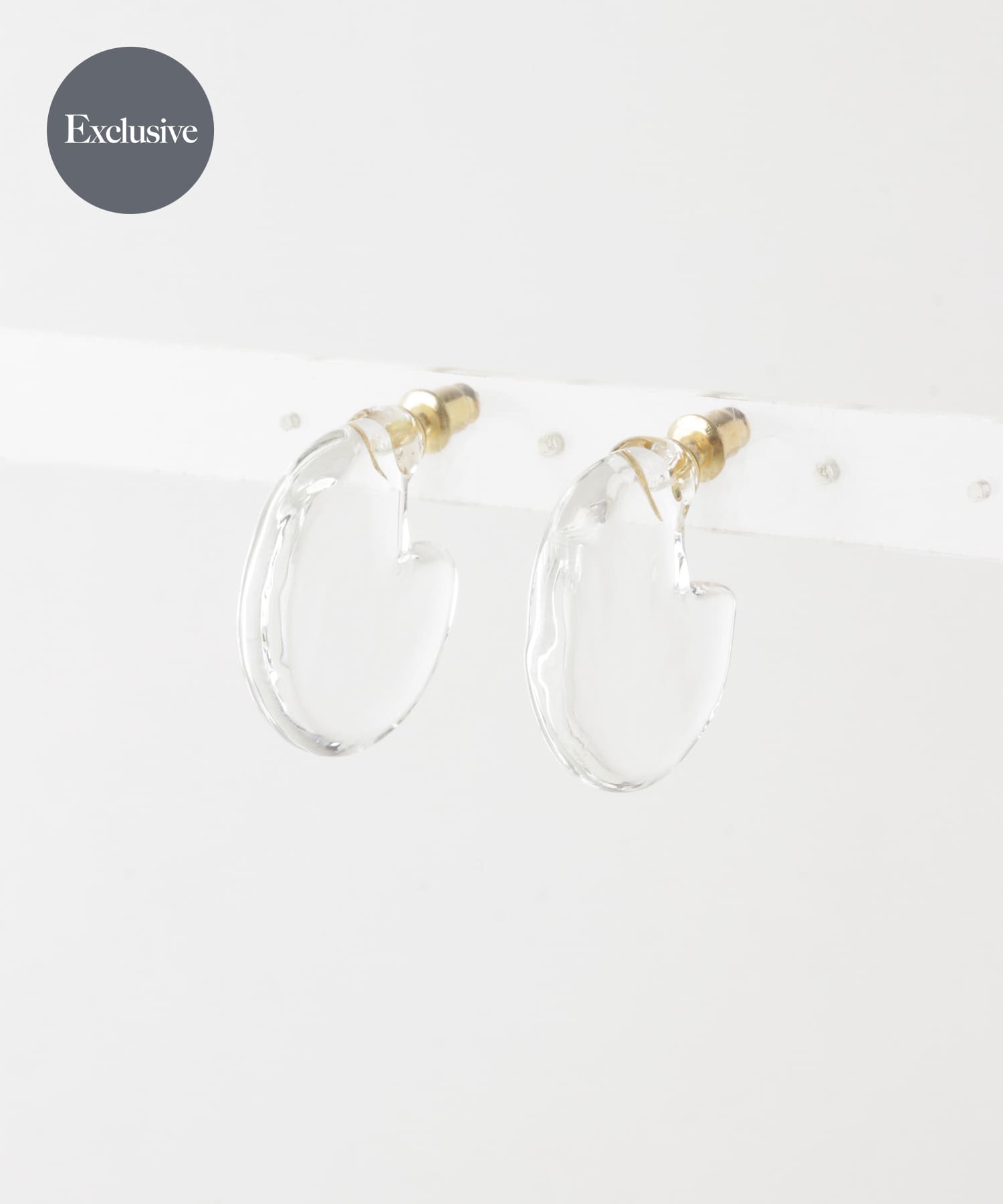Sophie Buhai TINY EVERYDAY HOOPS GOLD(- GOLD): アクセサリー｜URBAN