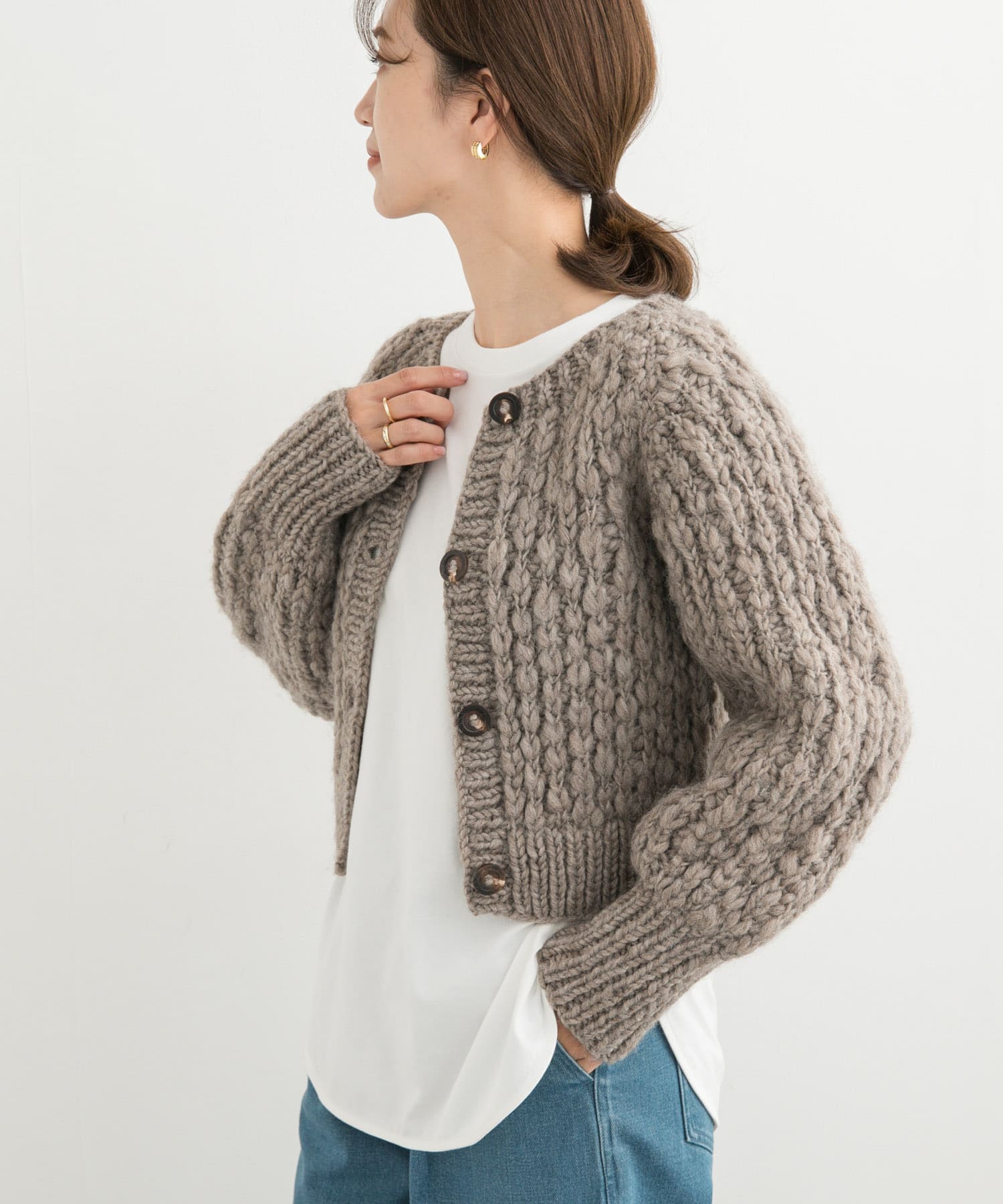 ライトブラウン