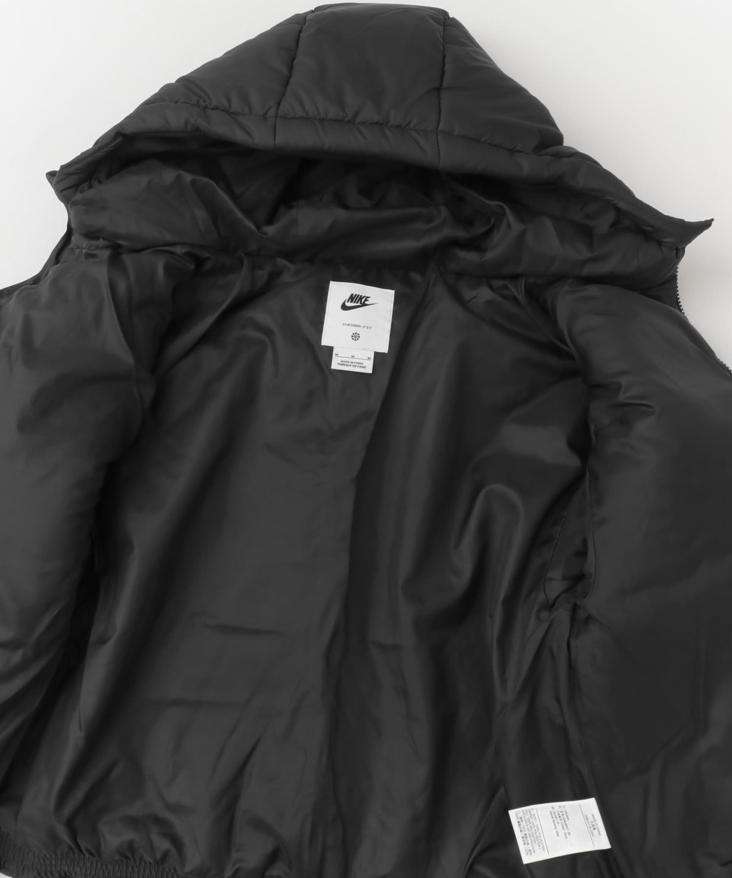 NIKE　ジャケット ブラック M