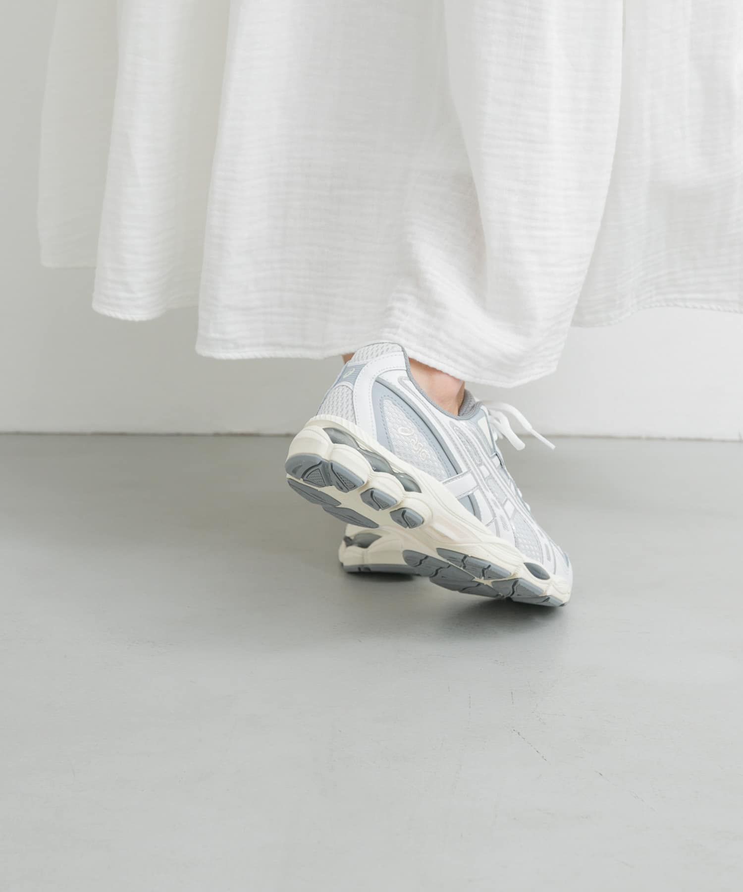 ASICS　GEL-NYC 2055 ホワイト 23.5