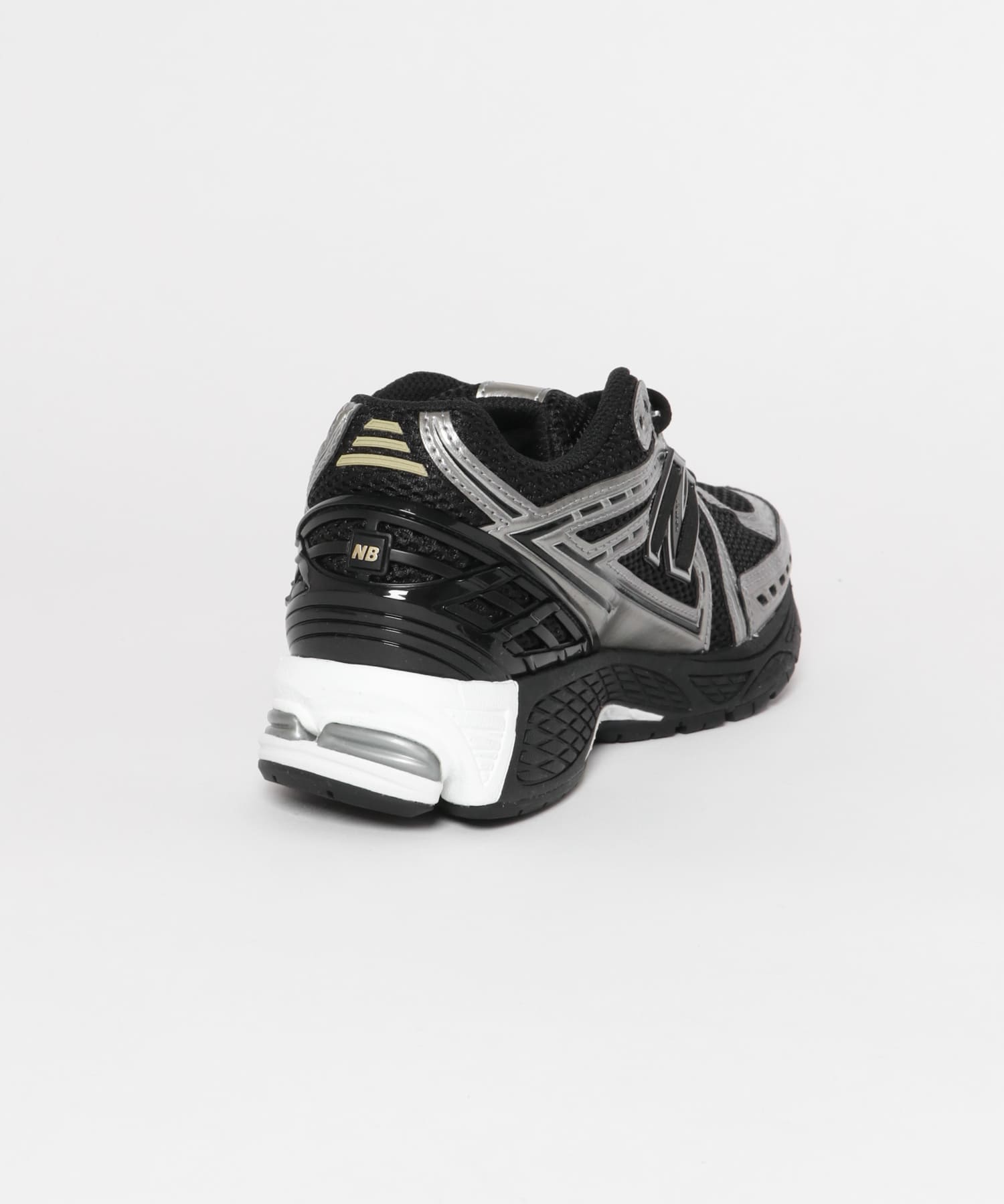 NEW BALANCE　1906R CF 23.5