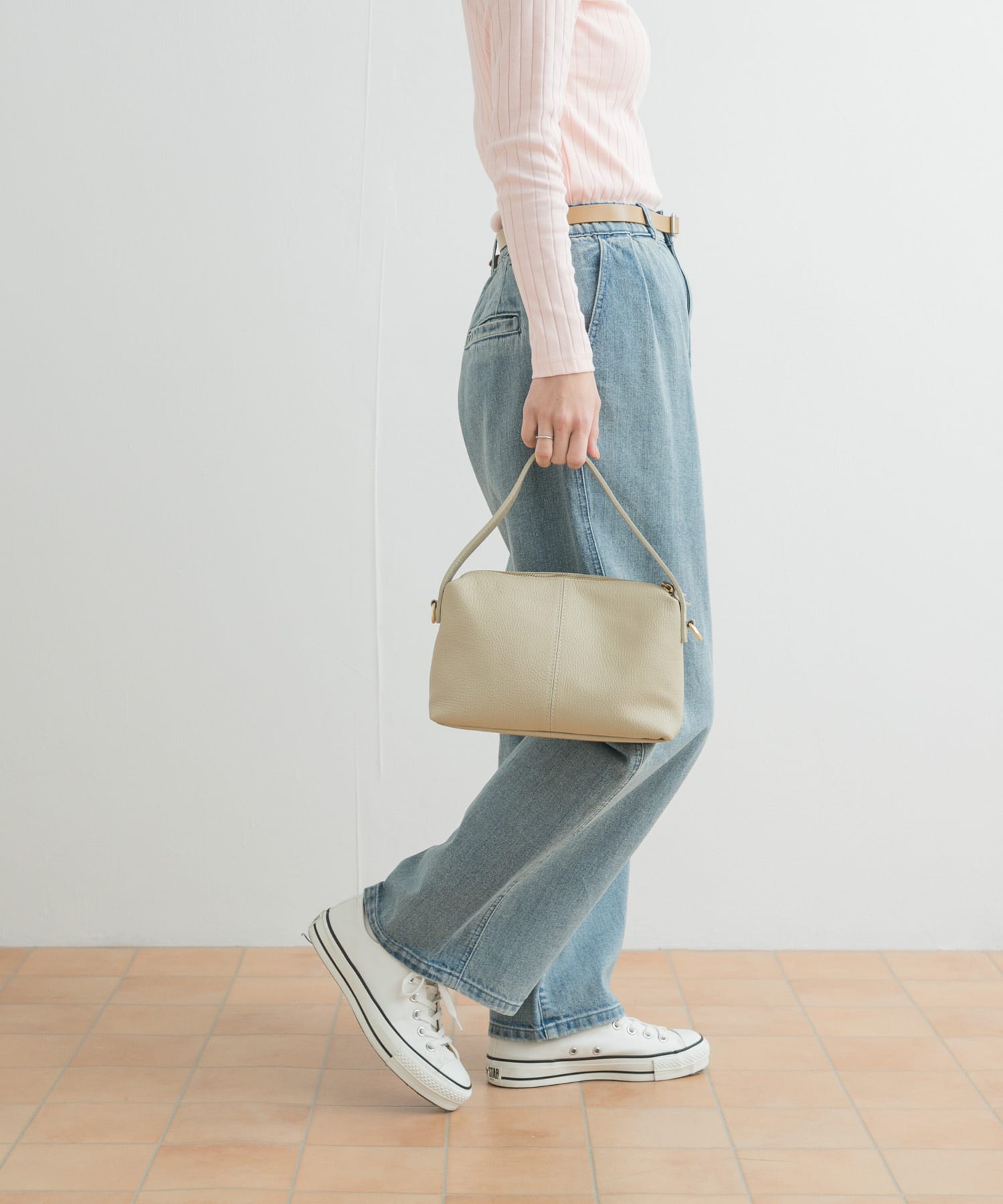 beige