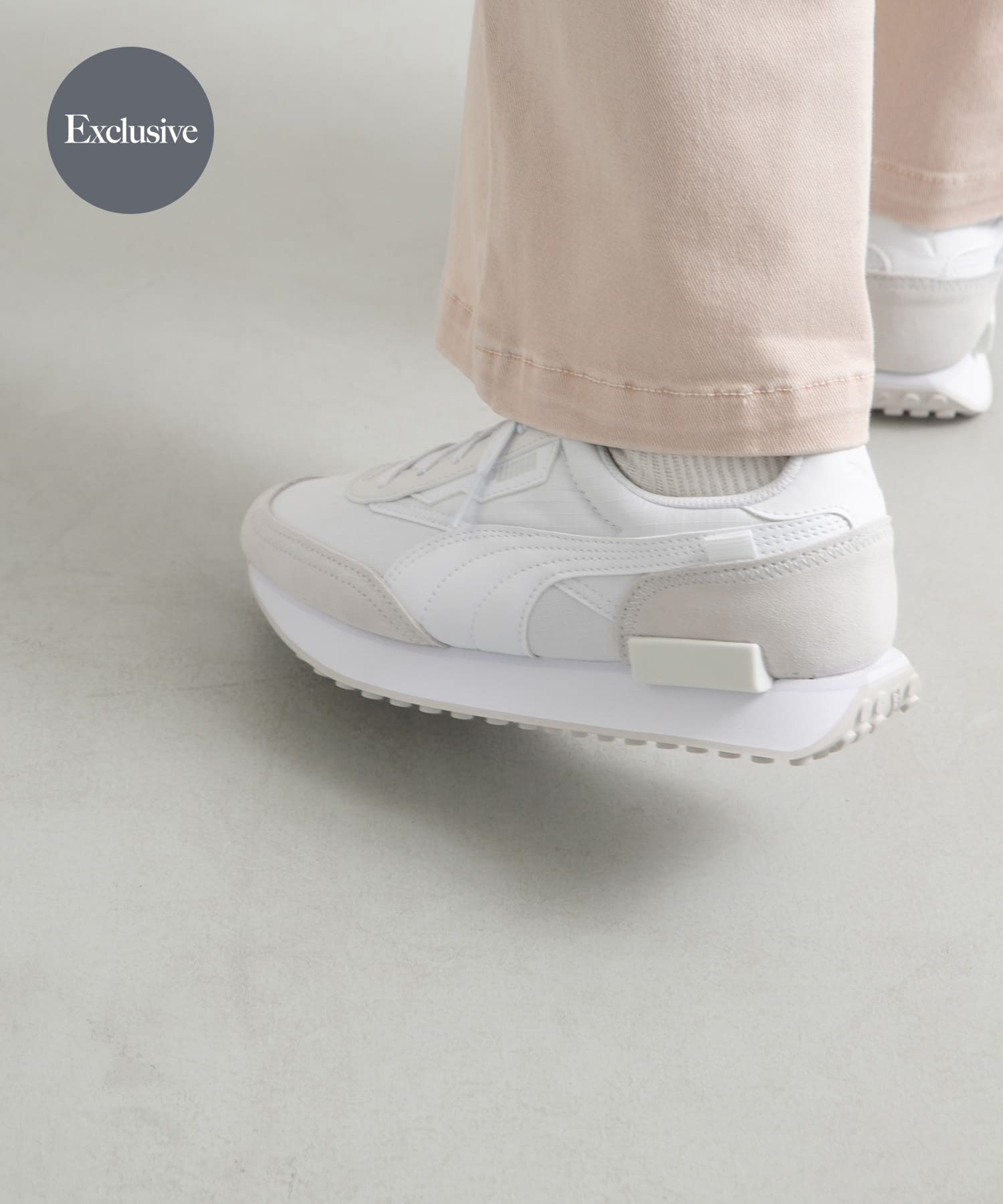 PUMA　Exclusive フューチャーライダー ホワイト 23