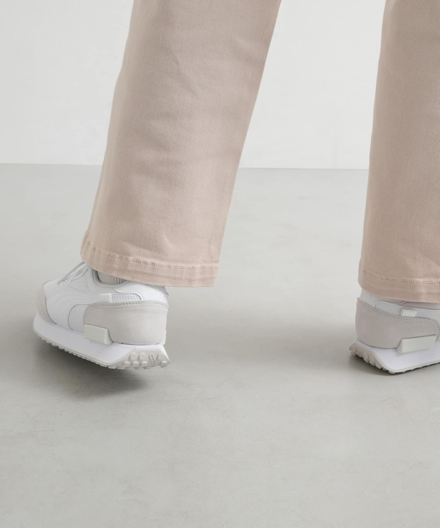 PUMA　Exclusive フューチャーライダー ホワイト 23